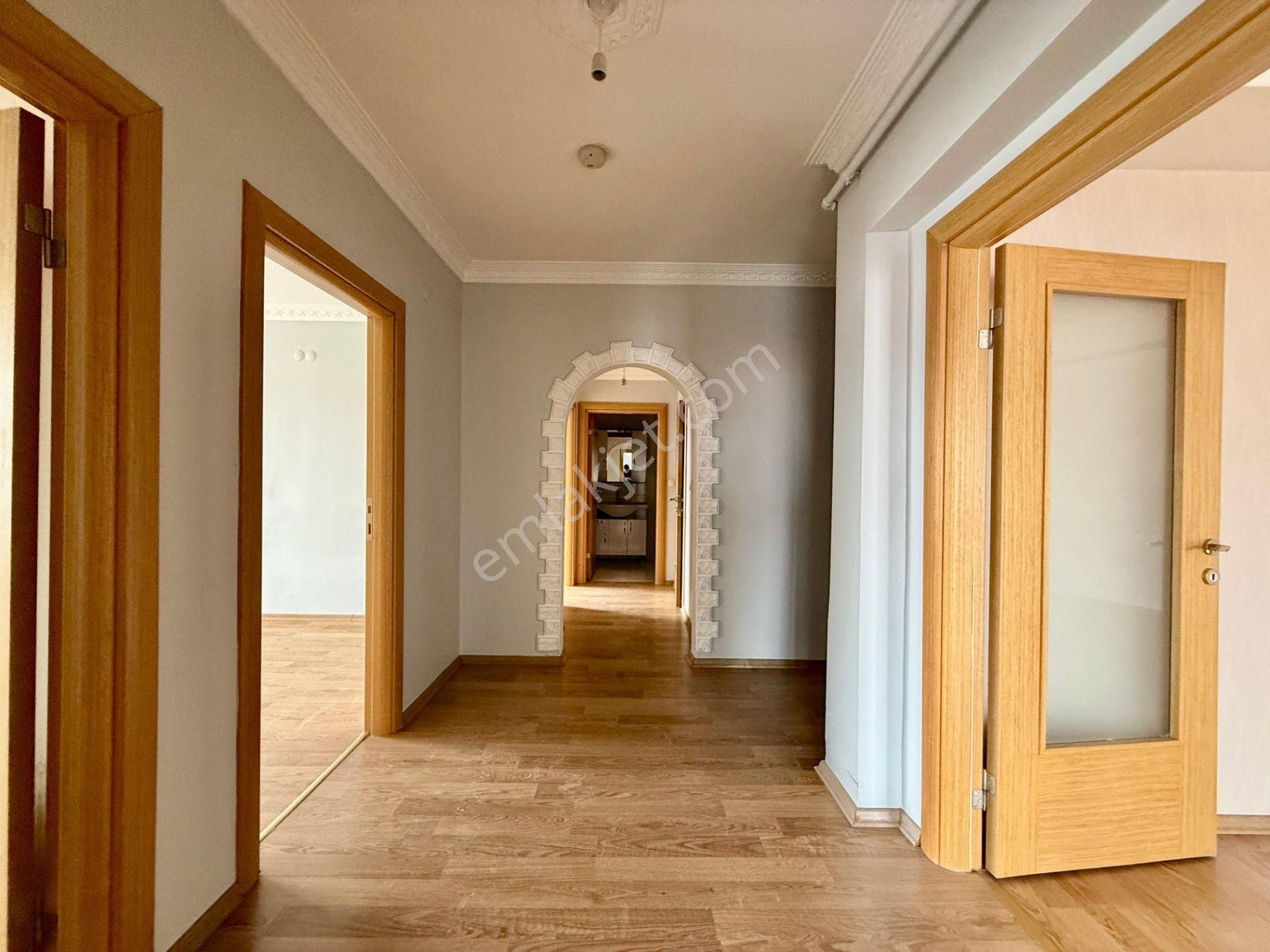 Kalecik Emlak'tan Site İçerisinde Merkezi Sistem Teras Balkonlu 3+1 - Görsel 19