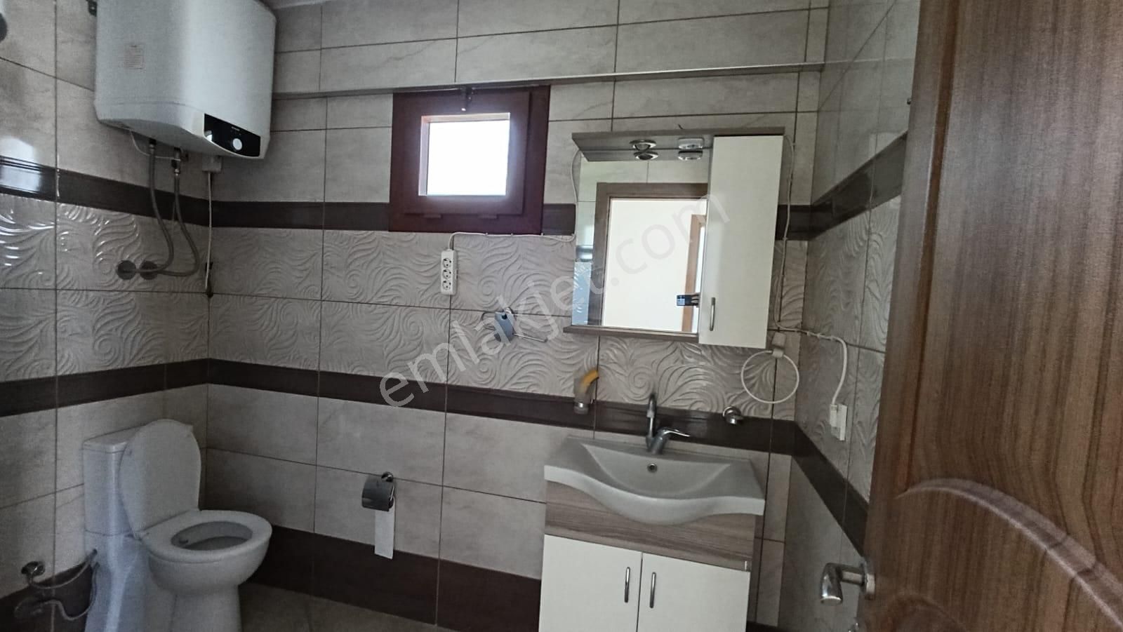 Datça'da Merkezde Kiralık Geniş Bahçeli 2+1 Tam Müstakil Ev - Görsel 20