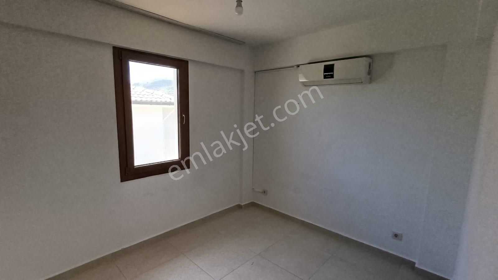 Datça'da Merkezde Kiralık Geniş Bahçeli 2+1 Tam Müstakil Ev - Görsel 19