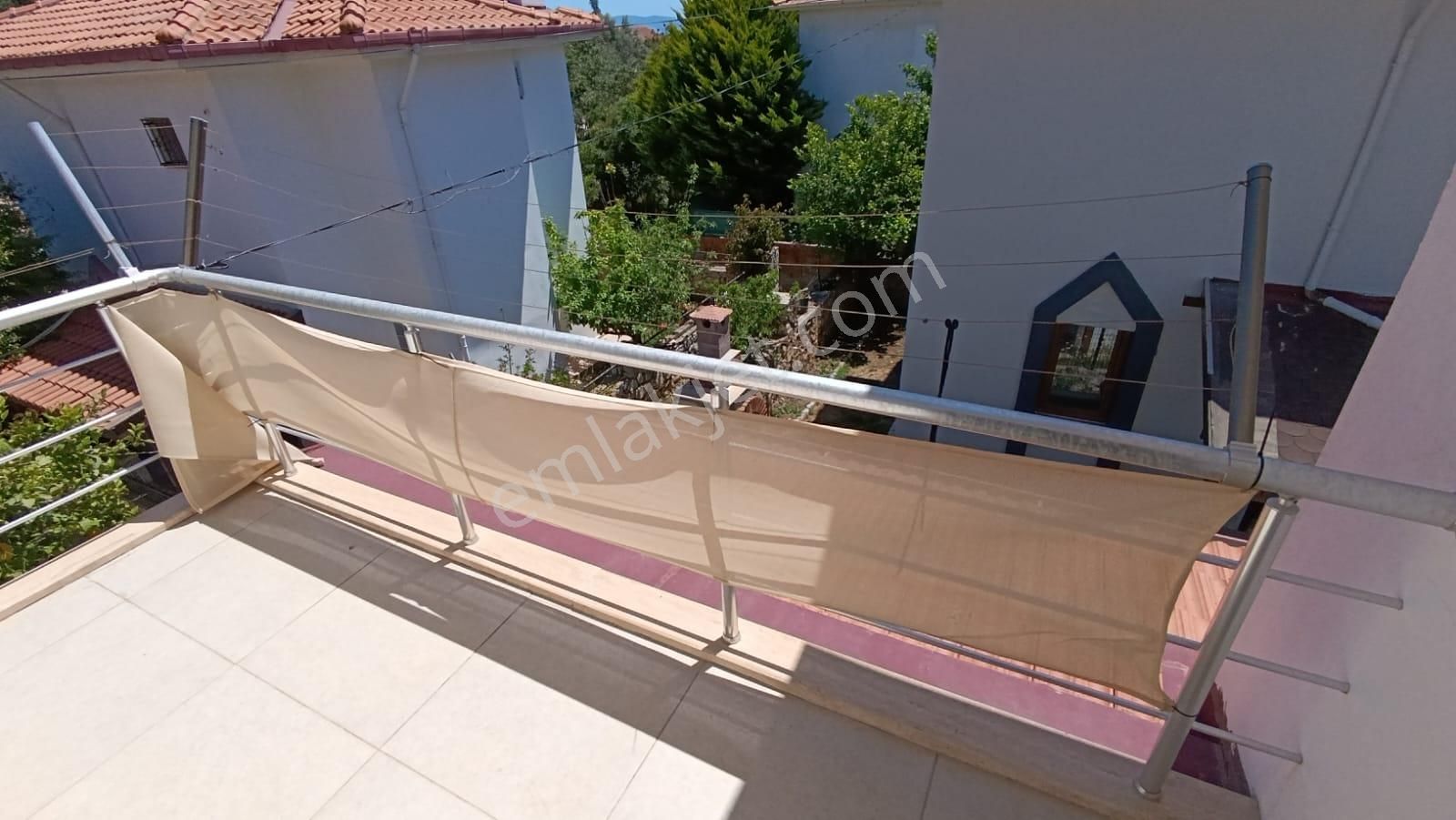 Datça'da Merkezde Kiralık Geniş Bahçeli 2+1 Tam Müstakil Ev - Görsel 24