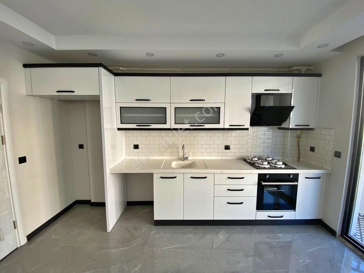 Uytundan Burhaniyede Merkezi Konumda Satılık 2+1 Sıfır Daire - Görsel 14