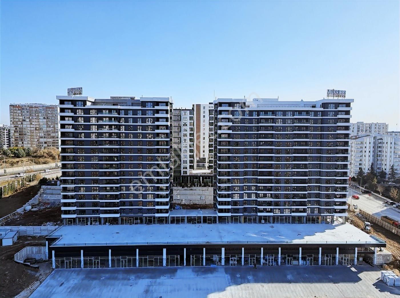 Address Göksu'da Göl Cephe Akıllı Ev Sistemli 4+1 Satılık Daire