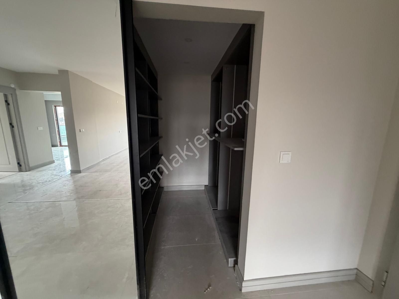 Address Göksu'da Göl Cephe Akıllı Ev Sistemli 4+1 Satılık Daire - Görsel 2