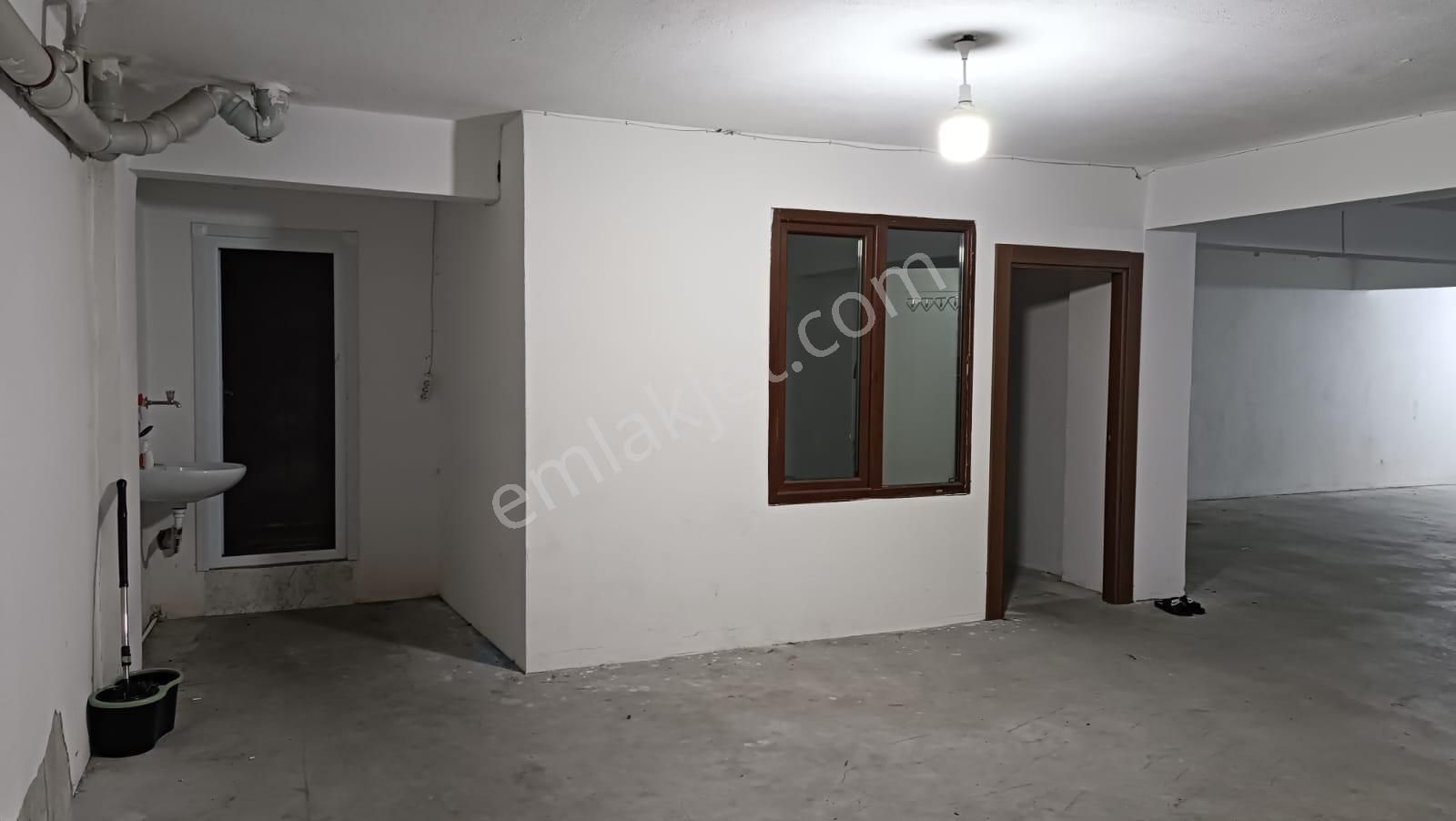 Kiralık Güvercintepe Son Evler Mevki Net 250 M2 Kiralık Depo Dükkan - Görsel 10
