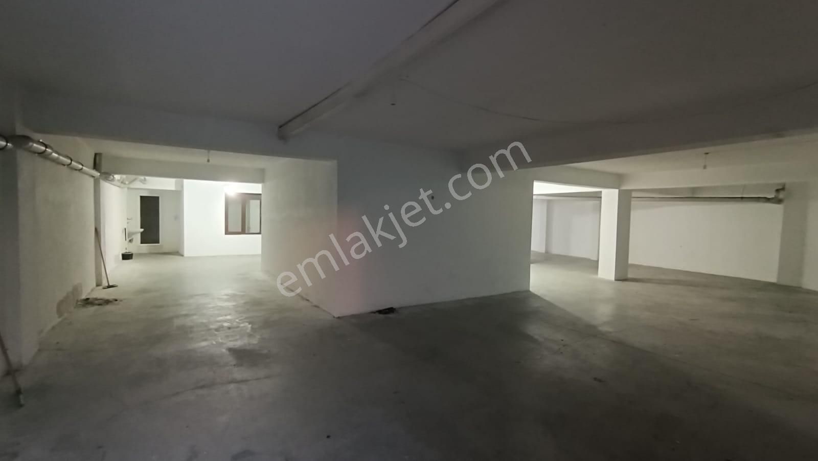 Kiralık Güvercintepe Son Evler Mevki Net 250 M2 Kiralık Depo Dükkan - Görsel 9