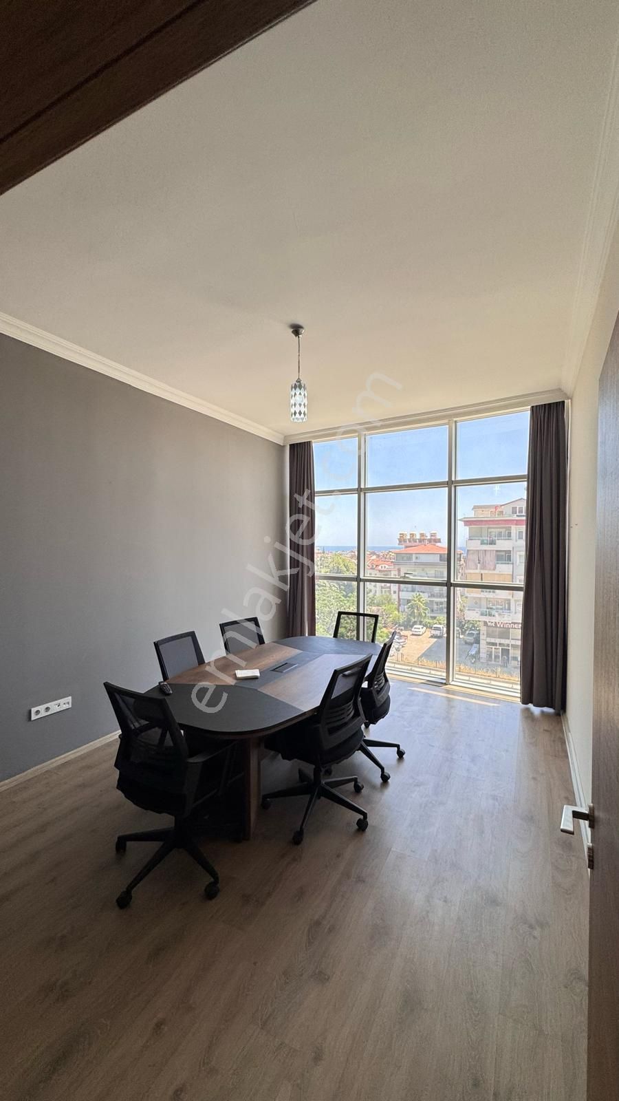 Alanya Çevre Yolu Üzerinde Plaza Bölgesinde Devren Kiralık Office - Görsel 21