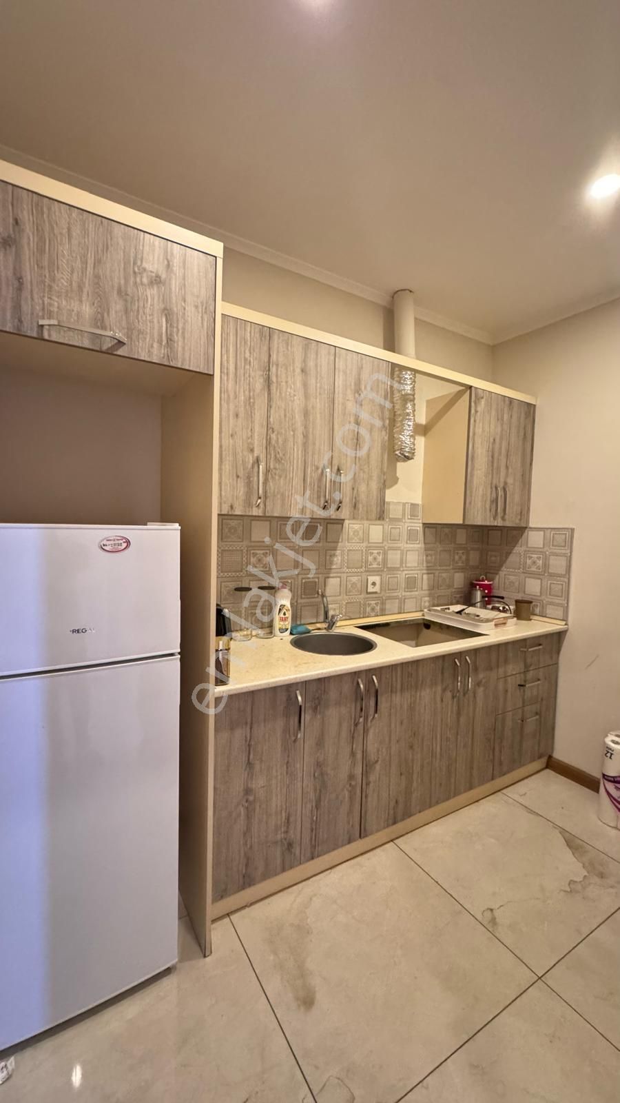 Alanya Çevre Yolu Üzerinde Plaza Bölgesinde Devren Kiralık Office - Görsel 11