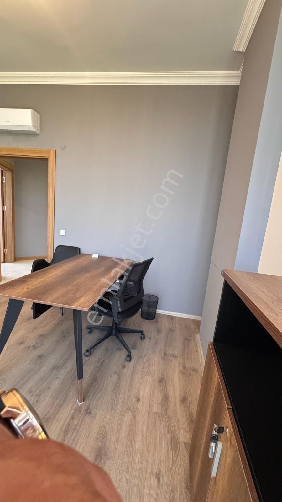 Alanya Çevre Yolu Üzerinde Plaza Bölgesinde Devren Kiralık Office - Görsel 15