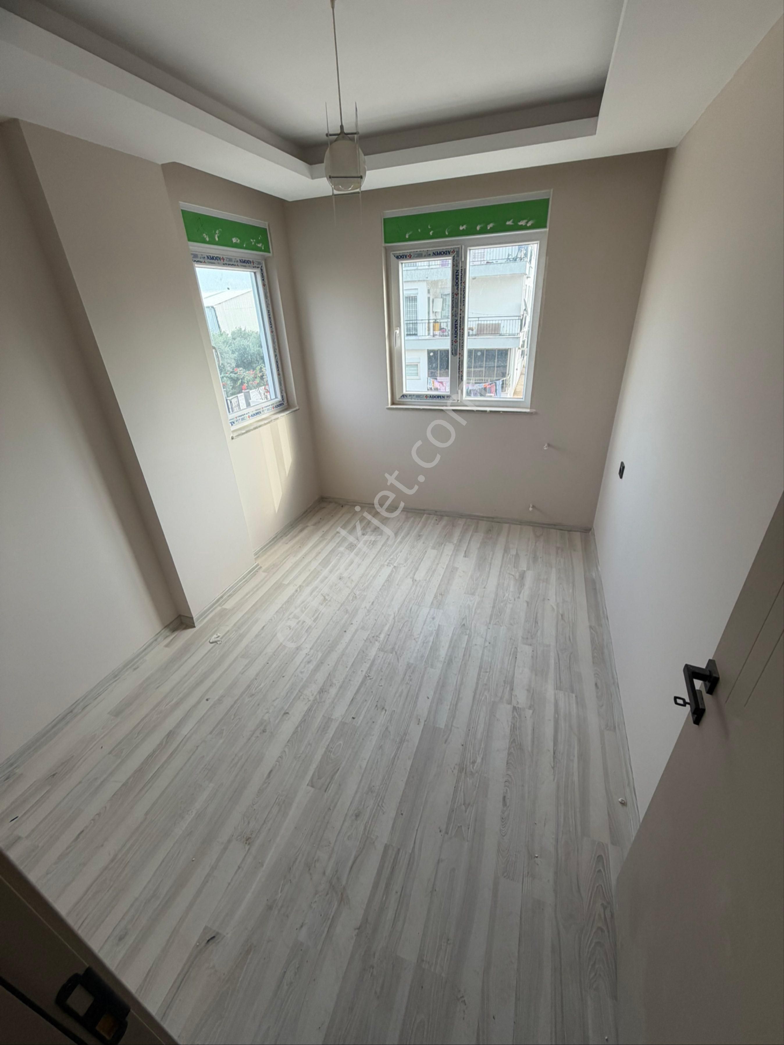 Esentepe Mahallesi 2+1 Herşeyi Ayrı Katta Sıfır Geniş Daire - Görsel 12