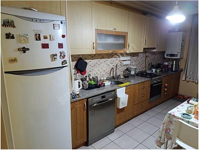 Öğrenciye Çalışan Bayana Kiralık Oda Herşey Dahil 20.000