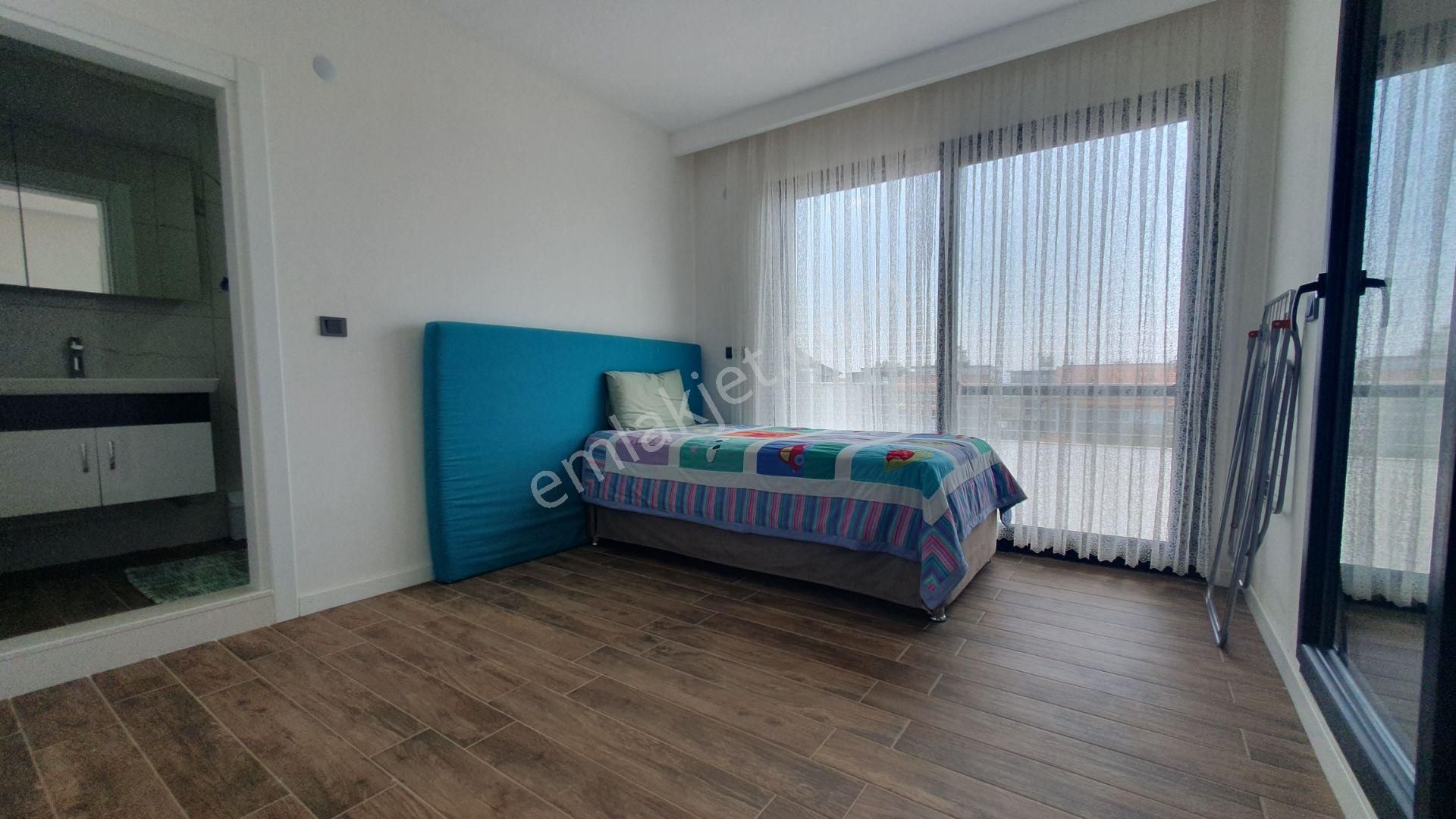 İzmir Seferihisar Payamlı’da 3+1 Havuzlu Site İçerisinde Satılık Trıbleks Yazlık - Görsel 26