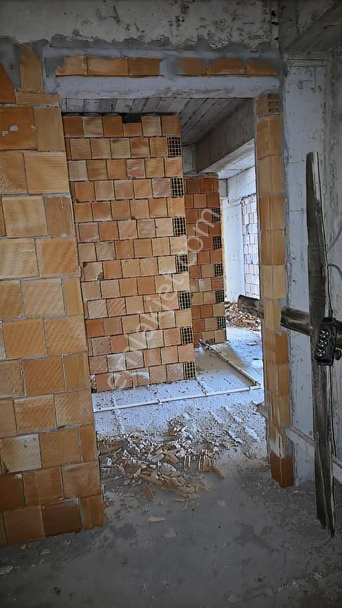 Trabzon Efe Gayrimenkul'den Of Merkez'de 4. Kat Ön Cephe Satılık - Görsel 28