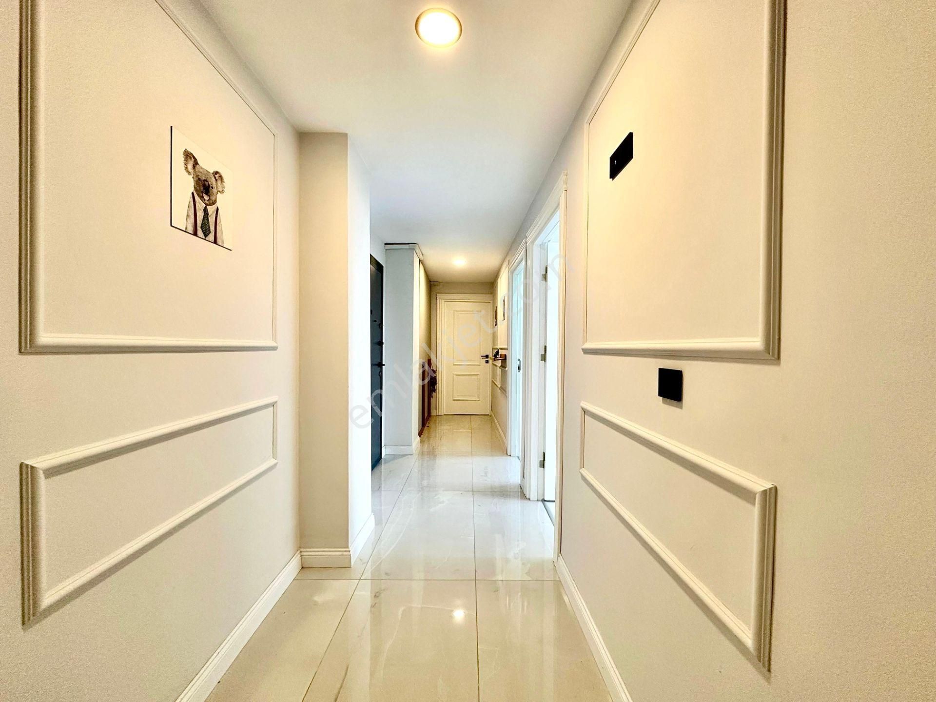 Home And Car'dan Kadıköy'de Manzaralı 2+1 Lüks Satılık Daire - Görsel 2