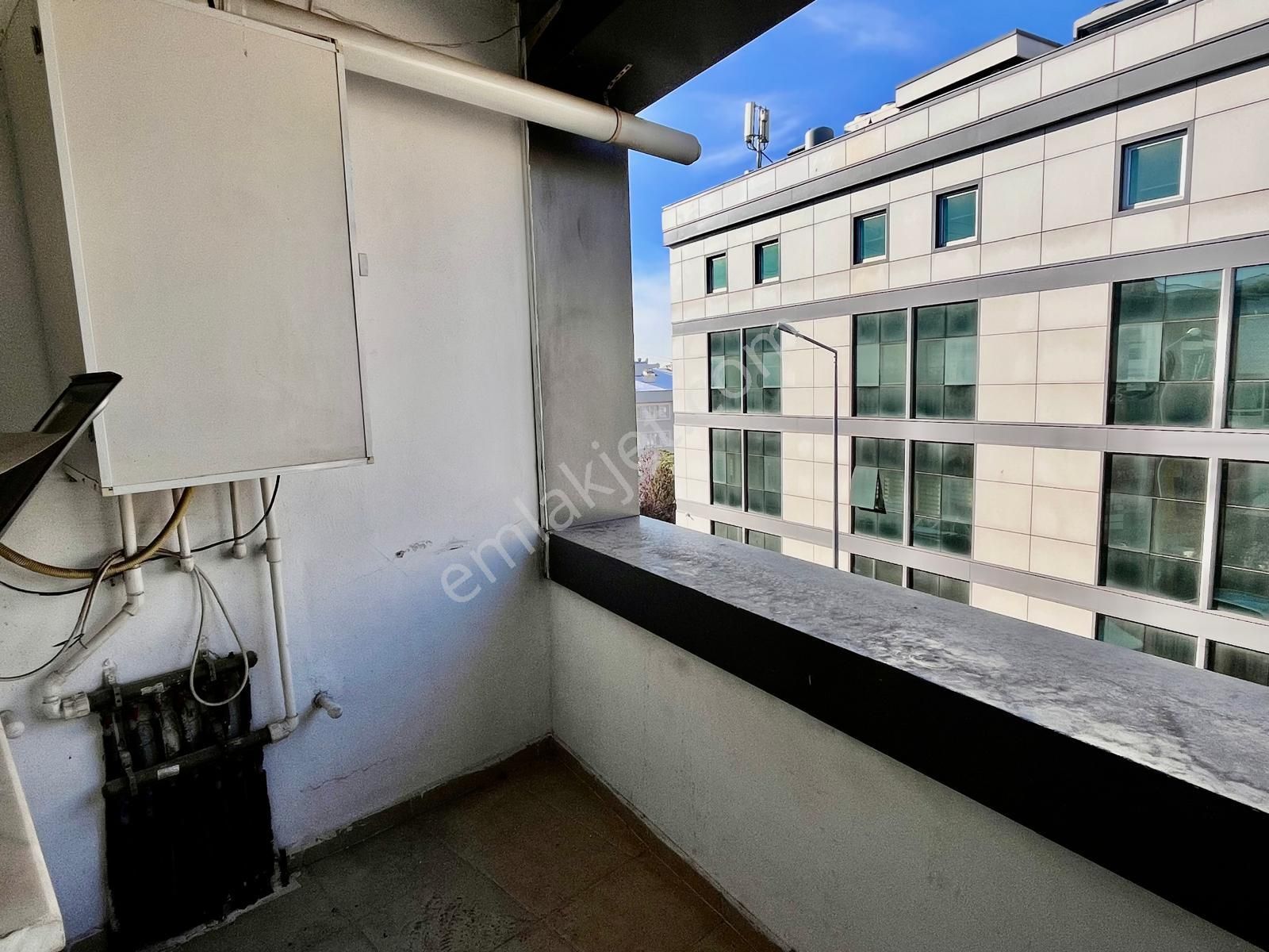 Remax Leon Bursa Fethiye De 4+1 Kiralık Ofis - Görsel 12