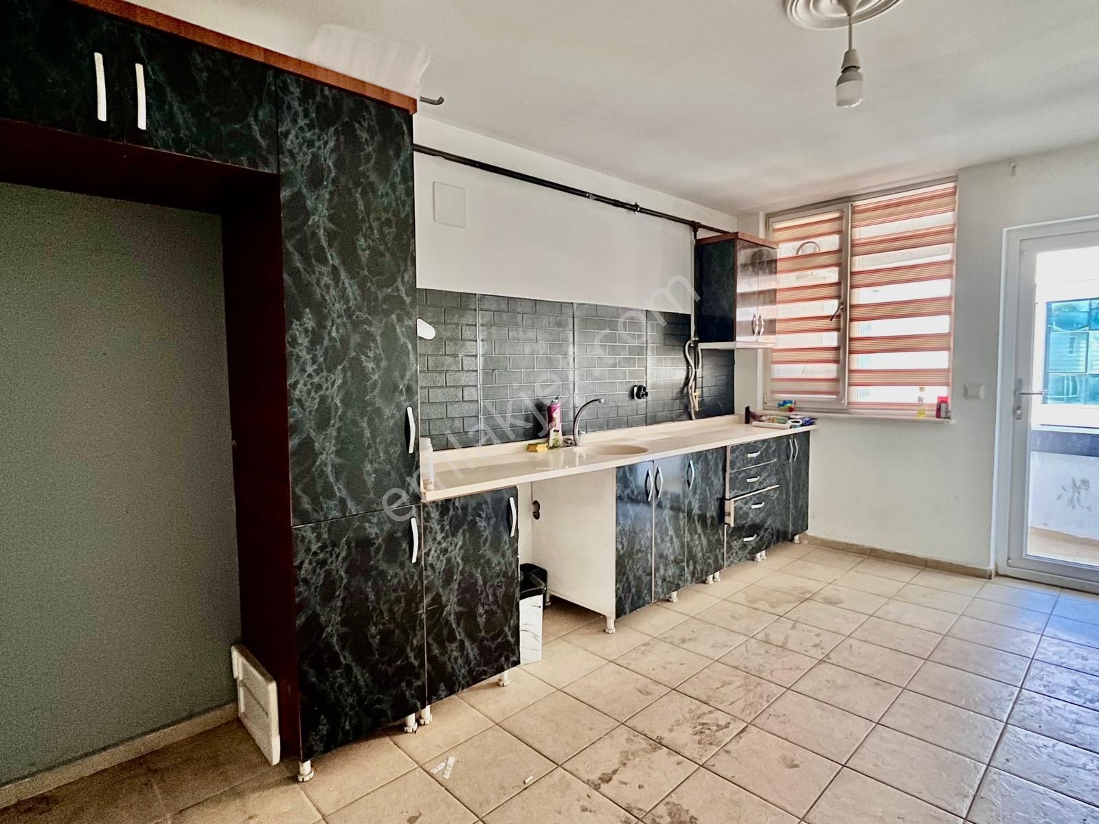 Remax Leon Bursa Fethiye De 4+1 Kiralık Ofis - Görsel 6