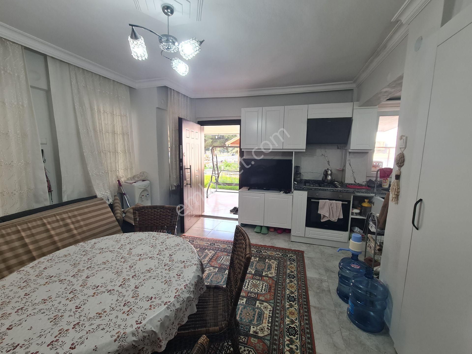 Denize Sıfır Site İçerisinde Bahçeli Önü Açık 2+1 Yazlık - Görsel 12