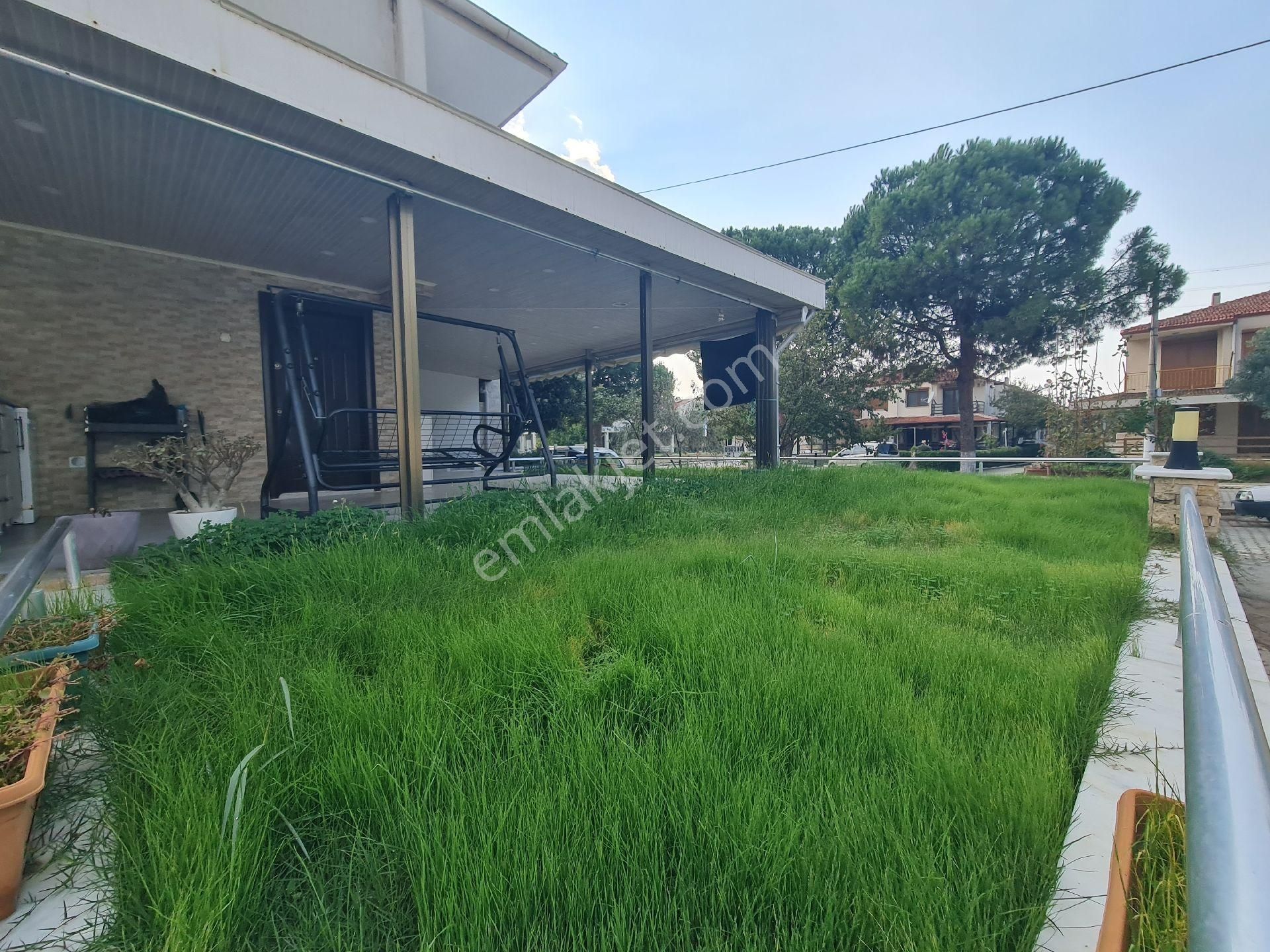 Denize Sıfır Site İçerisinde Bahçeli Önü Açık 2+1 Yazlık - Görsel 3