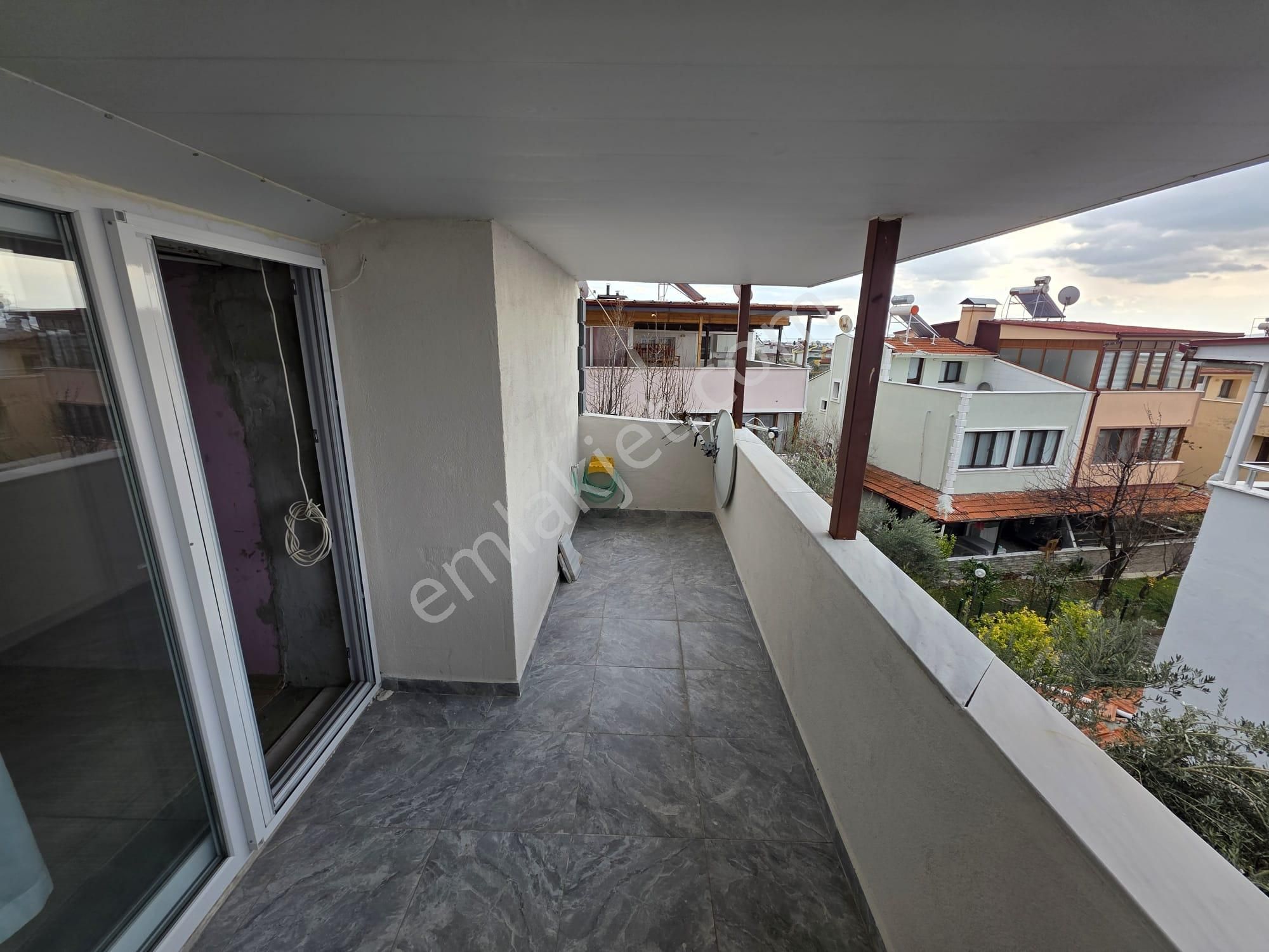 Irmaksudan Güre Sahil Tarafında 3 Katlı 4+1 Bahçeli Hesaplı Villa - Görsel 22