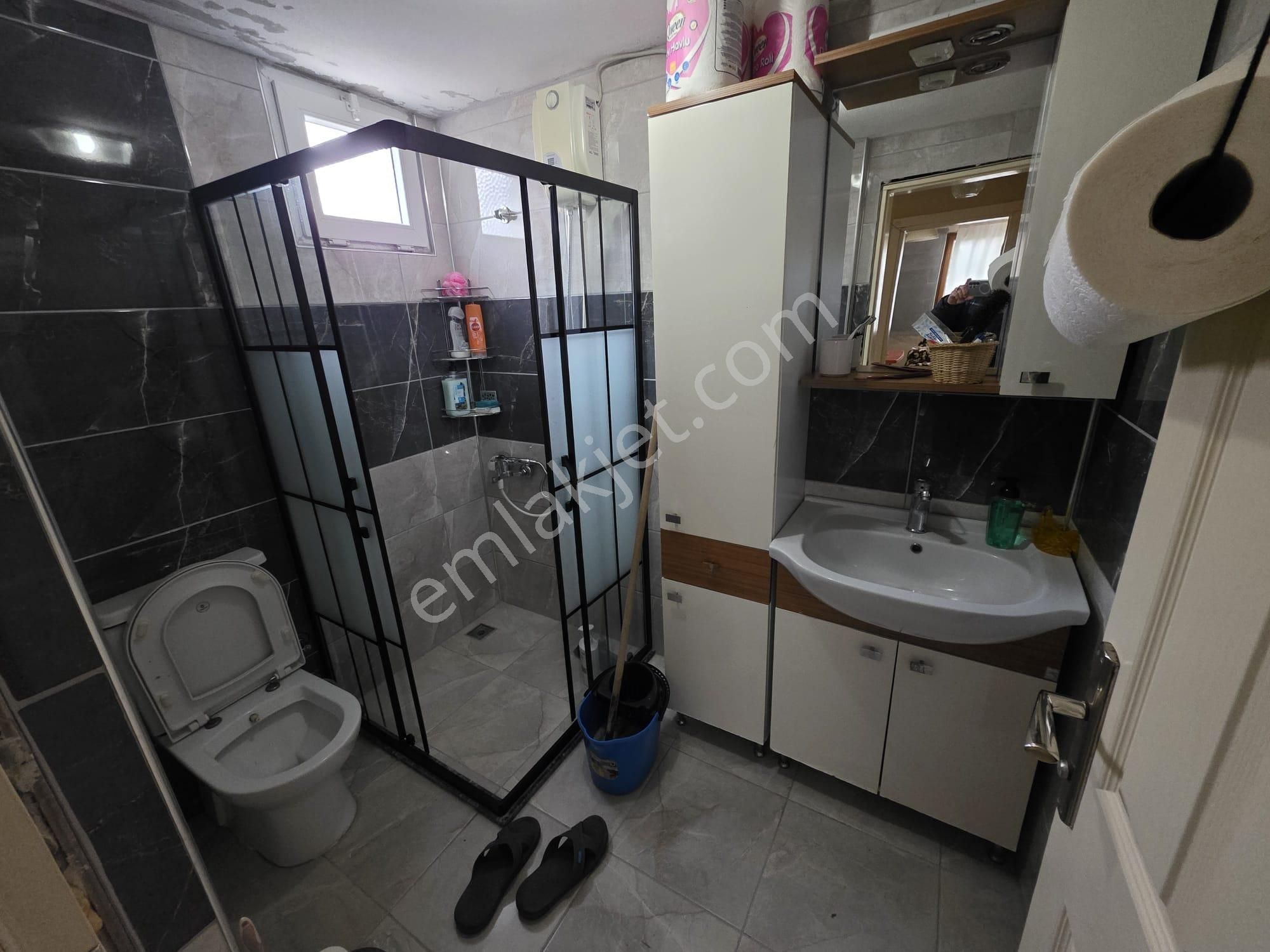 Irmaksudan Güre Sahil Tarafında 3 Katlı 4+1 Bahçeli Hesaplı Villa - Görsel 19