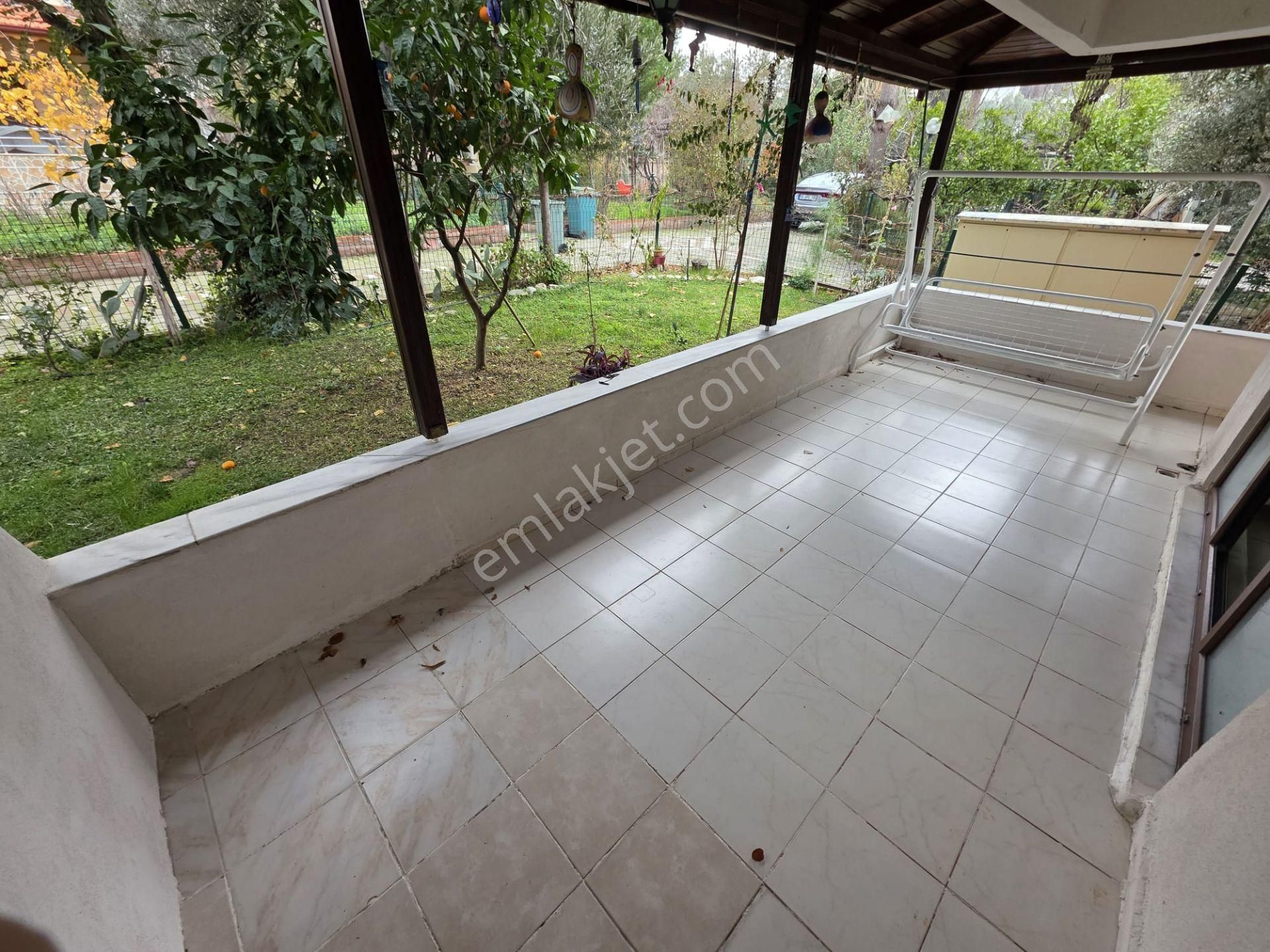 Irmaksudan Güre Sahil Tarafında 3 Katlı 4+1 Bahçeli Hesaplı Villa - Görsel 7