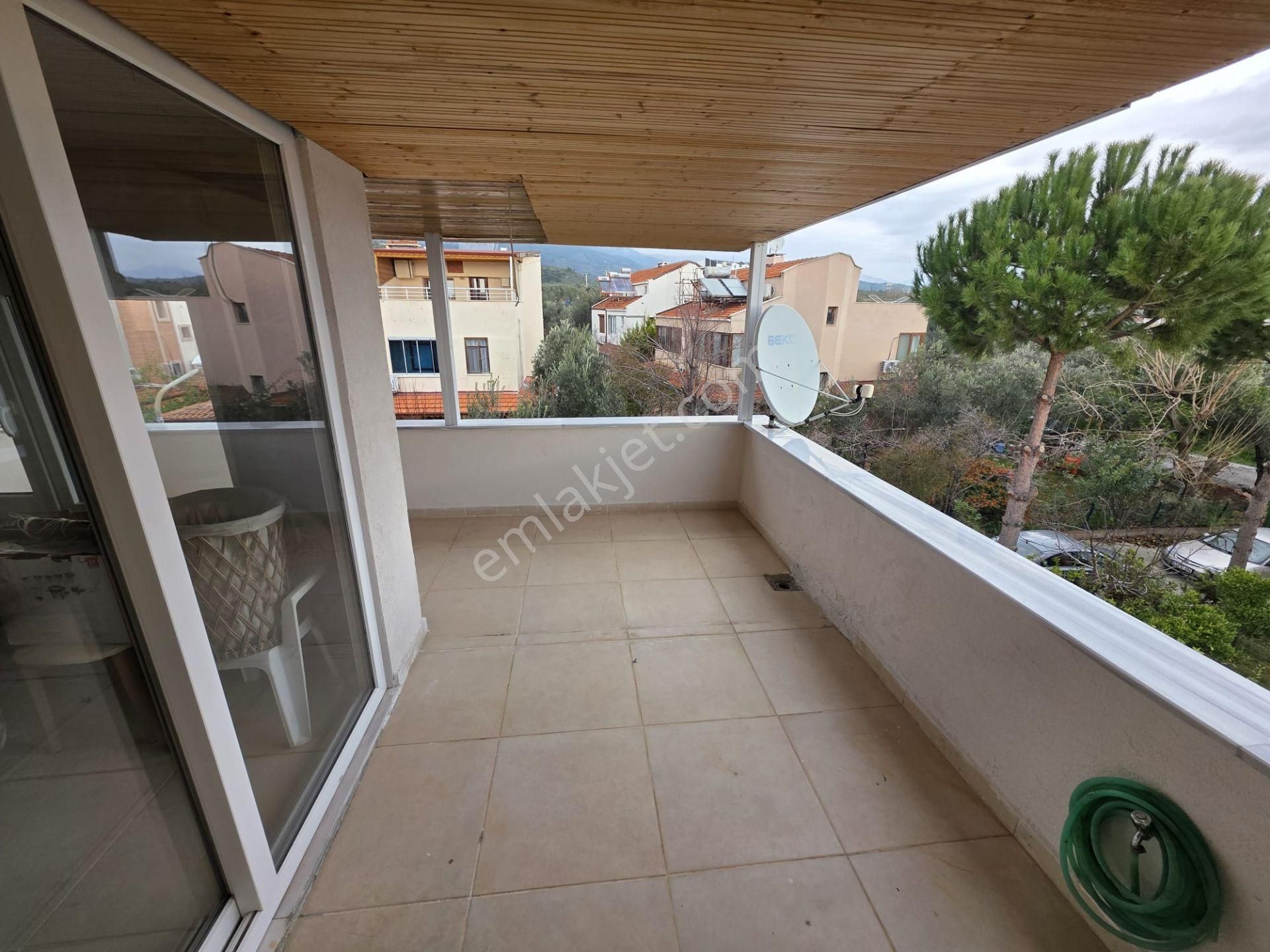 Irmaksudan Güre Sahil Tarafında 3 Katlı 4+1 Bahçeli Hesaplı Villa - Görsel 29