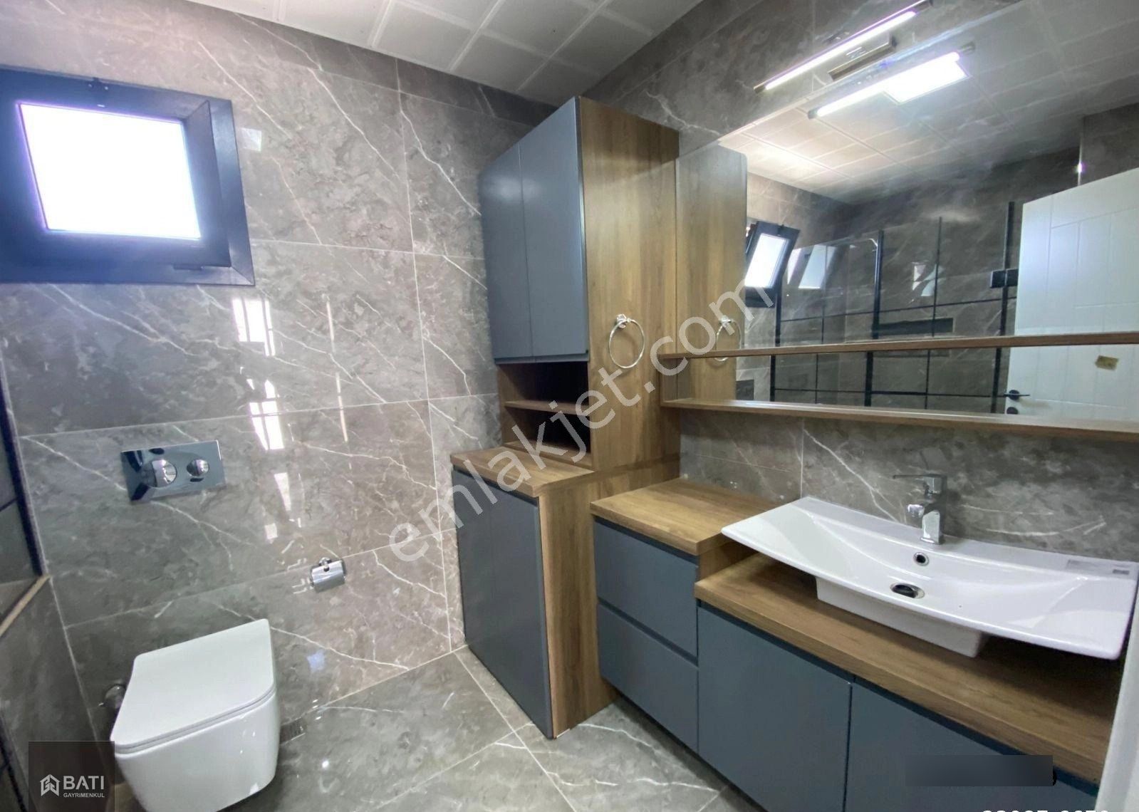 Yeşilkent'te 4+1 Ayrı Muftak Tam Müstakil Villa - Görsel 9