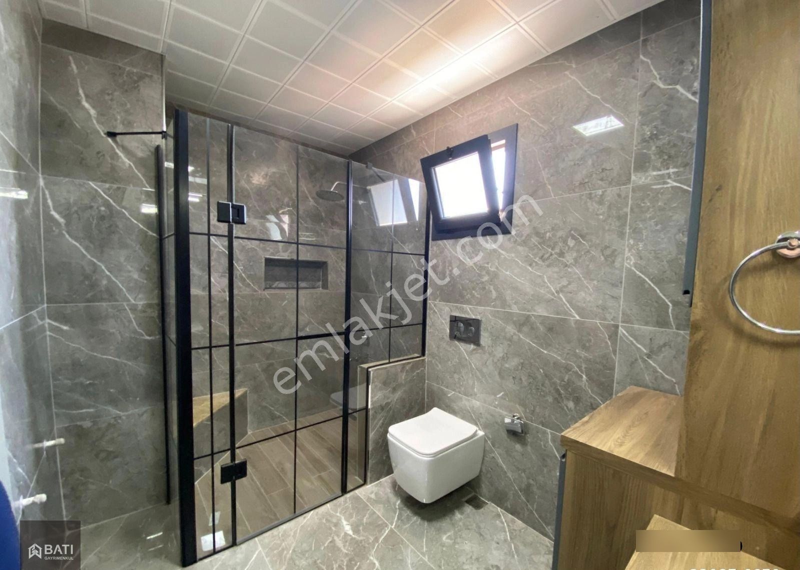 Yeşilkent'te 4+1 Ayrı Muftak Tam Müstakil Villa - Görsel 8