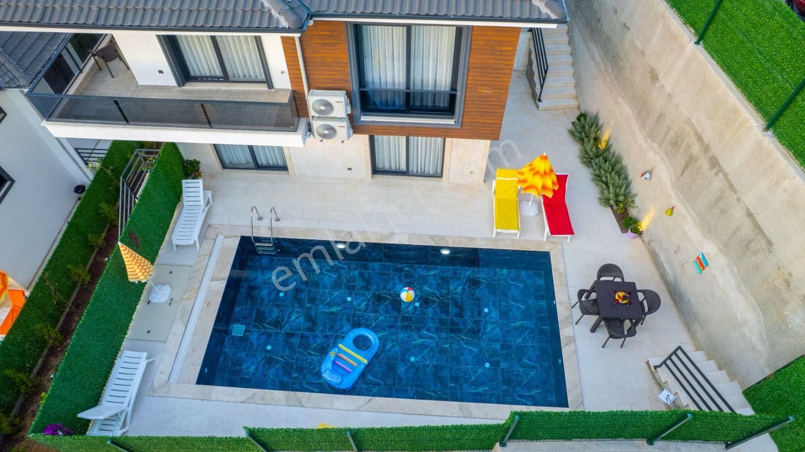 Goldhouse Dan Kiralık Üzümlü De Full Eşyalı 5+2 Müstakil Villa - Görsel 8