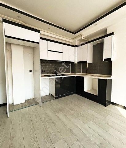 Kuşadasında Deniz Manzaralı 3+1 Satılık Dubleks Daire
