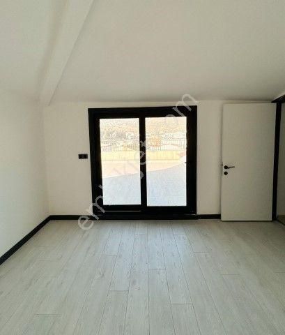 Kuşadasında Deniz Manzaralı 3+1 Satılık Dubleks Daire - Görsel 30