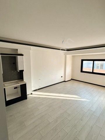 Kuşadasında Deniz Manzaralı 3+1 Satılık Dubleks Daire - Görsel 4