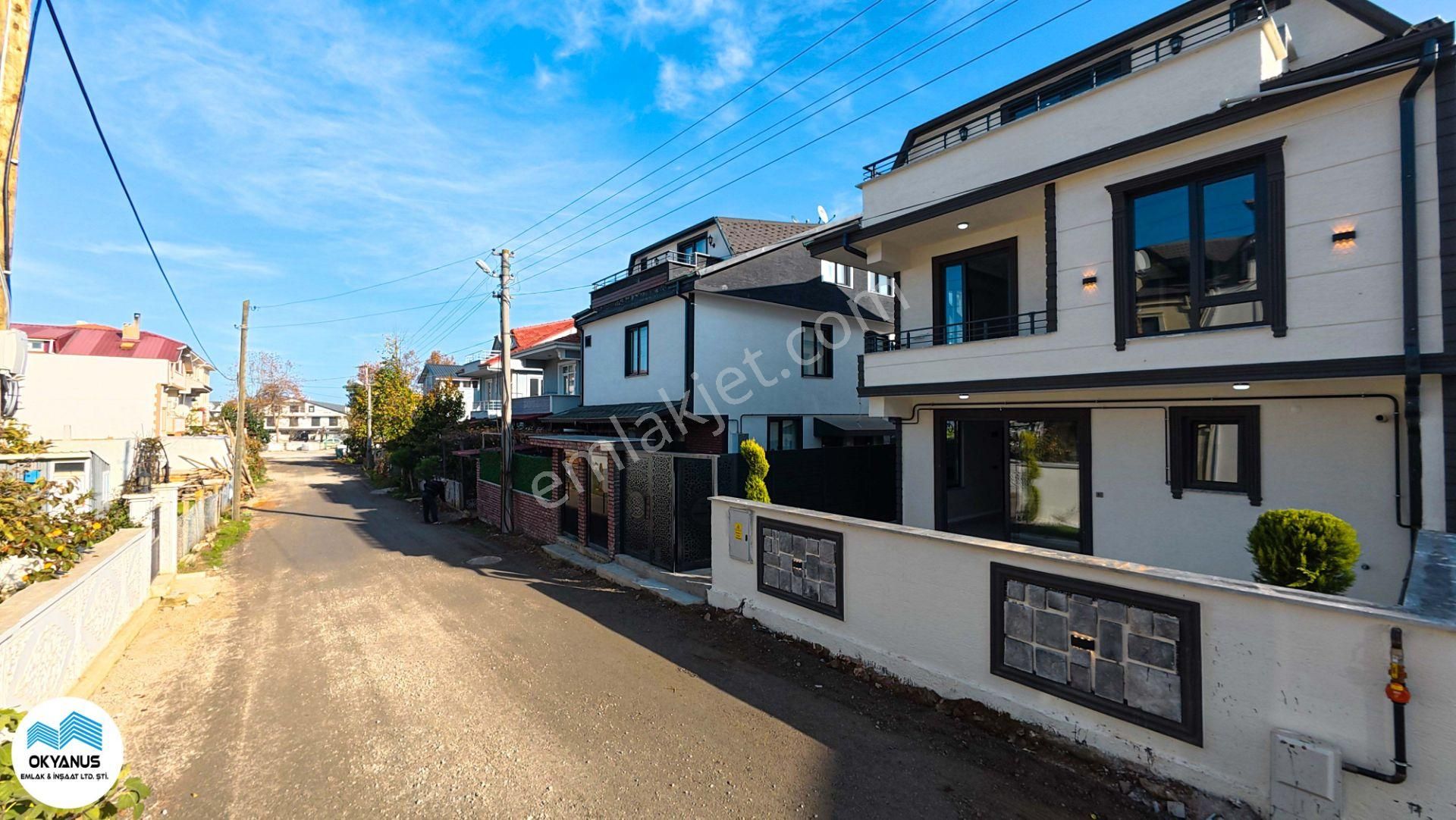 Kocaali Yalı Mah De Geniş Bahçe Zarif Ve Şık 3+1 Villa - Görsel 2