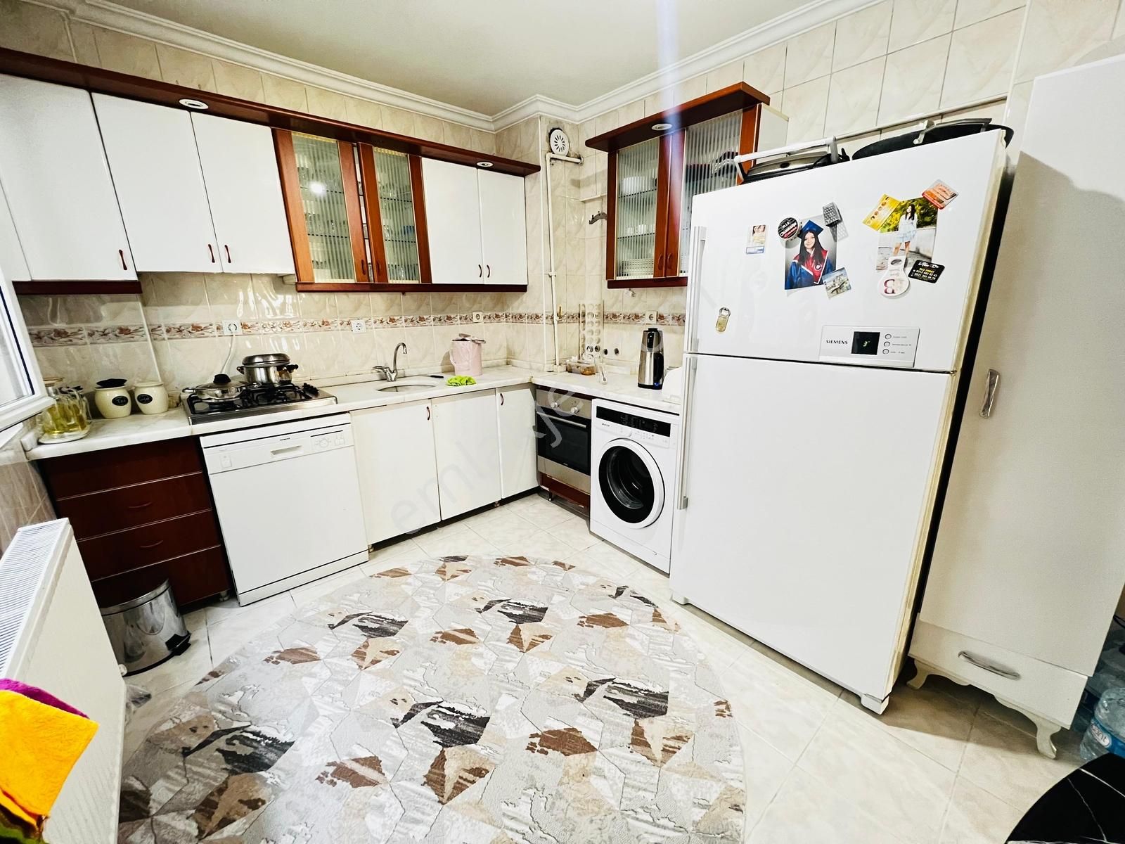 Kanaat'ten Hürriyet Cadde Üzeri 3+1 Ön Cephe Üst Kat - Görsel 2