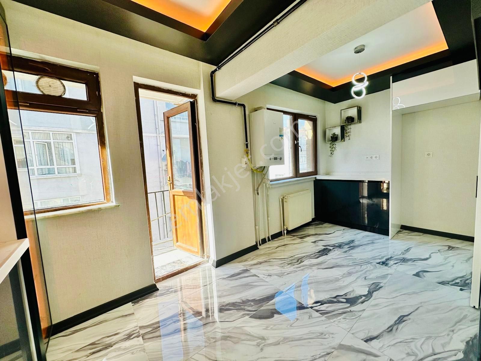 Akşemsettin Mah'de 4+1 Full Yapılı Satılık Teras - Görsel 11