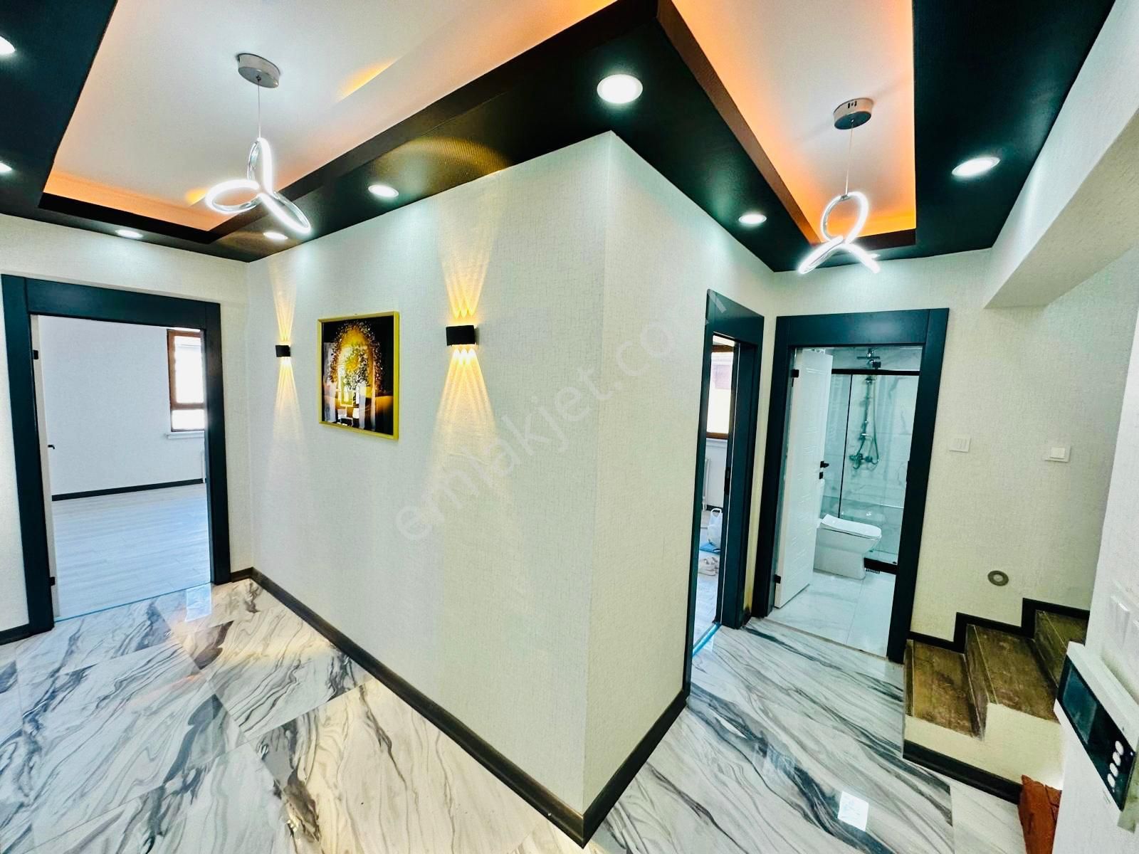 Akşemsettin Mah'de 4+1 Full Yapılı Satılık Teras - Görsel 17