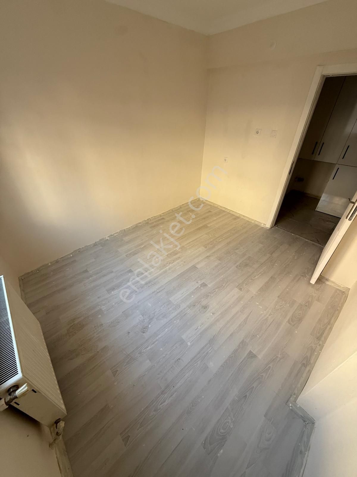 Plevne Mah'de Ara Katta Salon Bağımsız Masrafsız Satılık Daire - Görsel 11