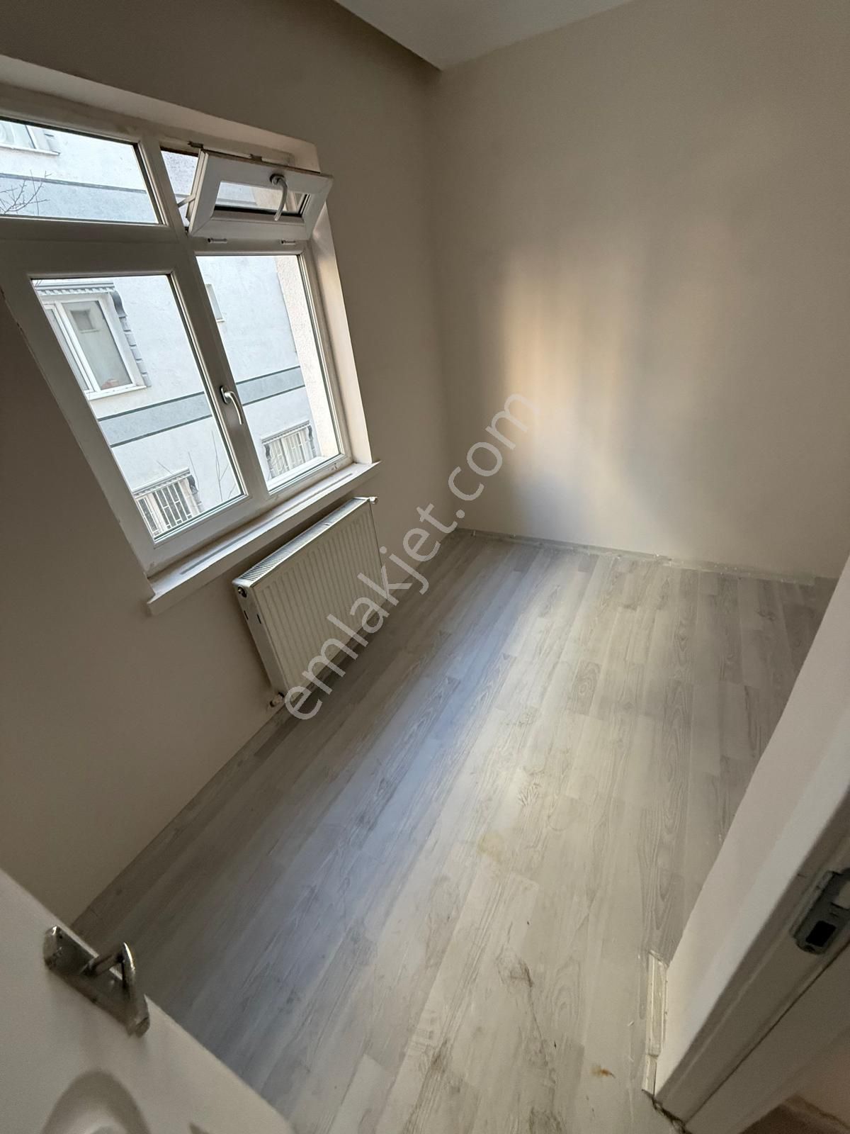 Plevne Mah'de Ara Katta Salon Bağımsız Masrafsız Satılık Daire - Görsel 17