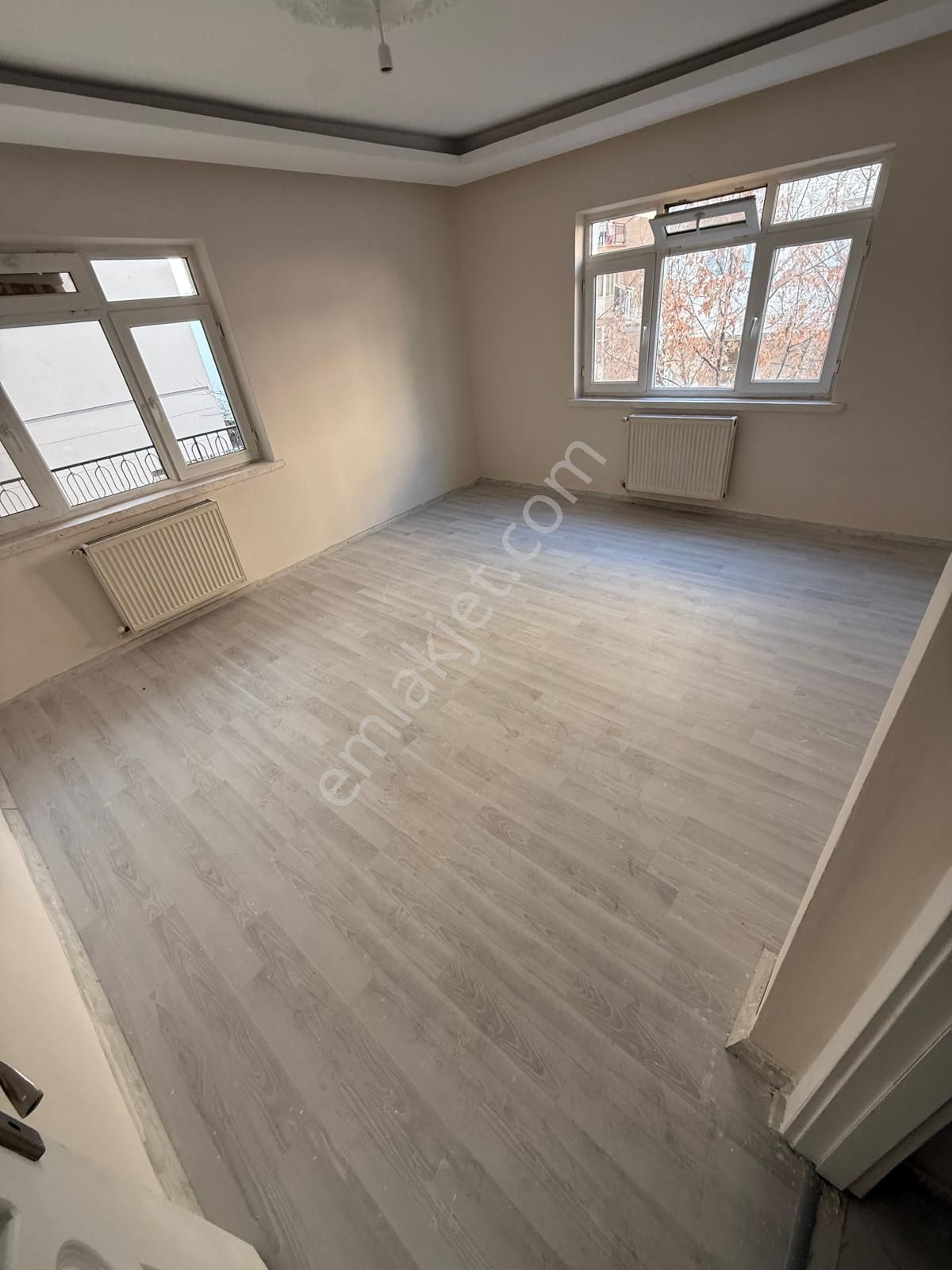 Plevne Mah'de Ara Katta Salon Bağımsız Masrafsız Satılık Daire - Görsel 6