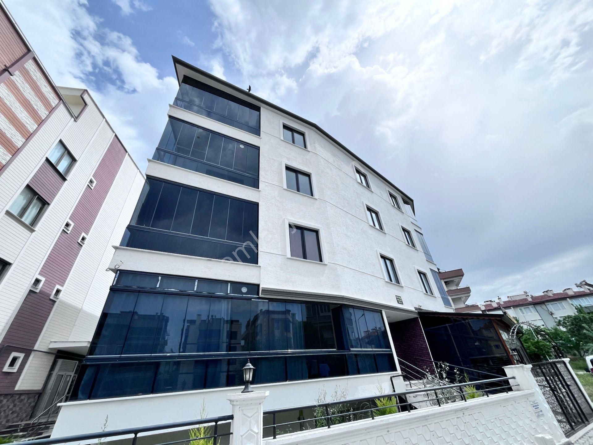Parstan Altınkumda Sıfır 2+1 Ön Cephe Cam Balkonlu Şık Daire - Görsel 30