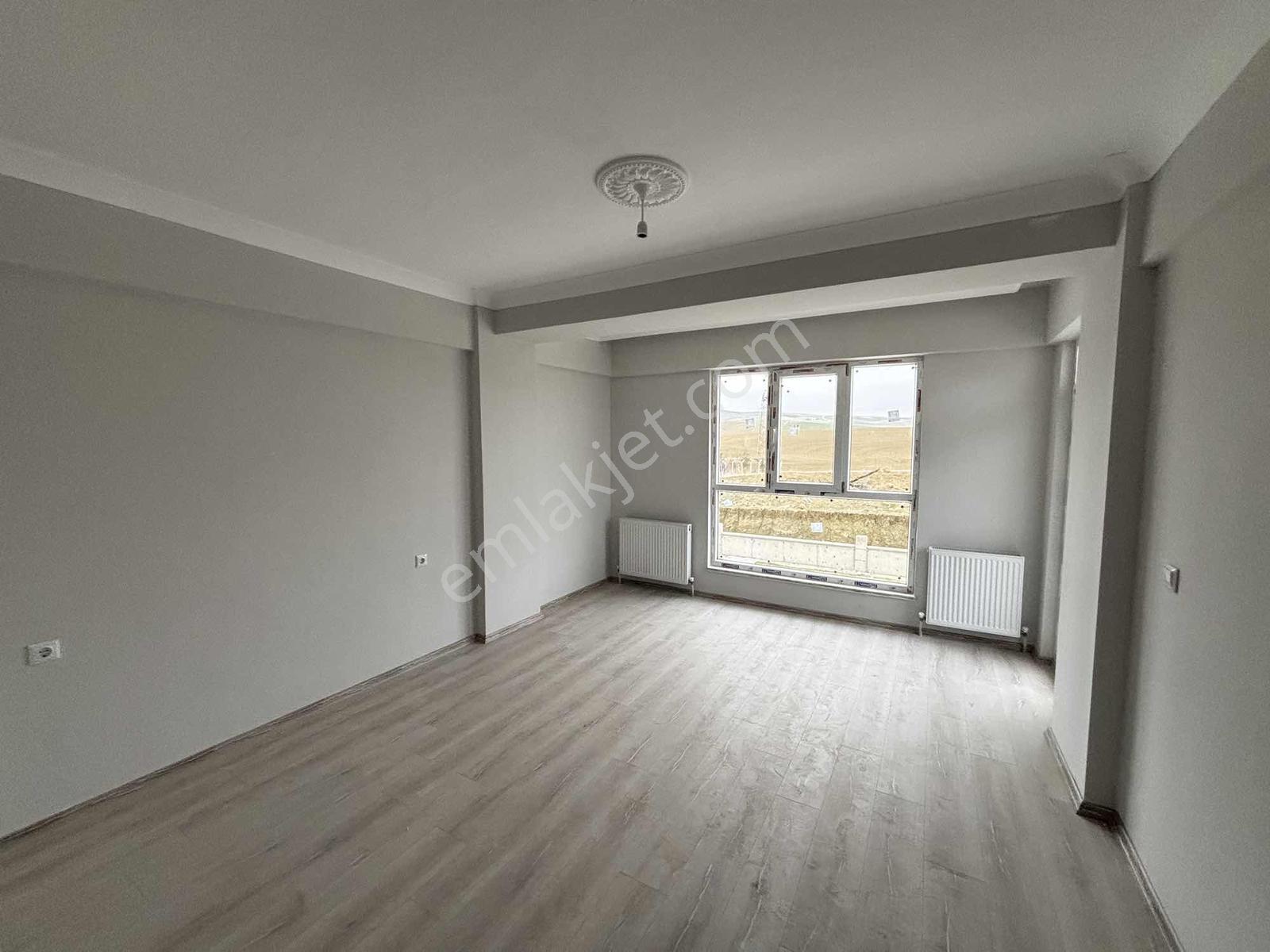 Tuna Gayrimenkul'den Satılık Şentepe Sol 3+1 Ara Kat Sıfır Daire - Görsel 5