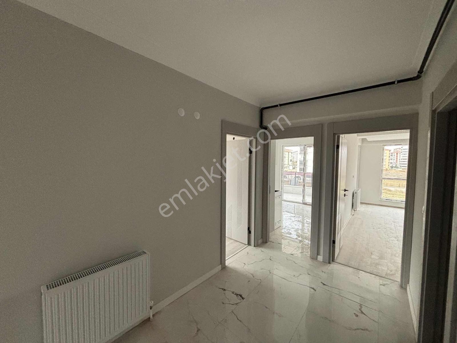 Tuna Gayrimenkul'den Satılık Şentepe Sol 3+1 Ara Kat Sıfır Daire - Görsel 12