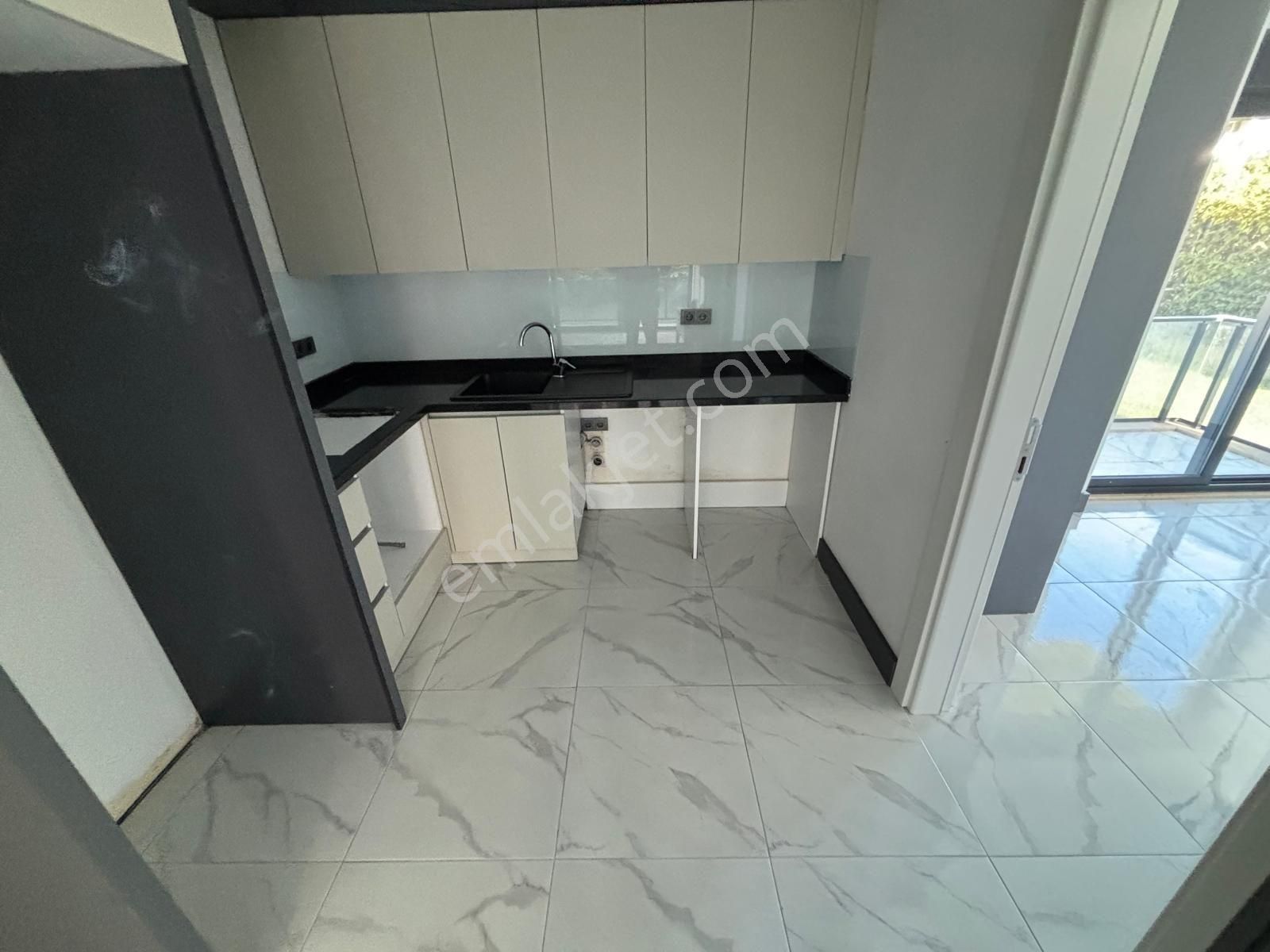 "huzurun Adresi! Bahçe Katı, 2+1, Doğalgazlı Konforlu Daire" - Görsel 17