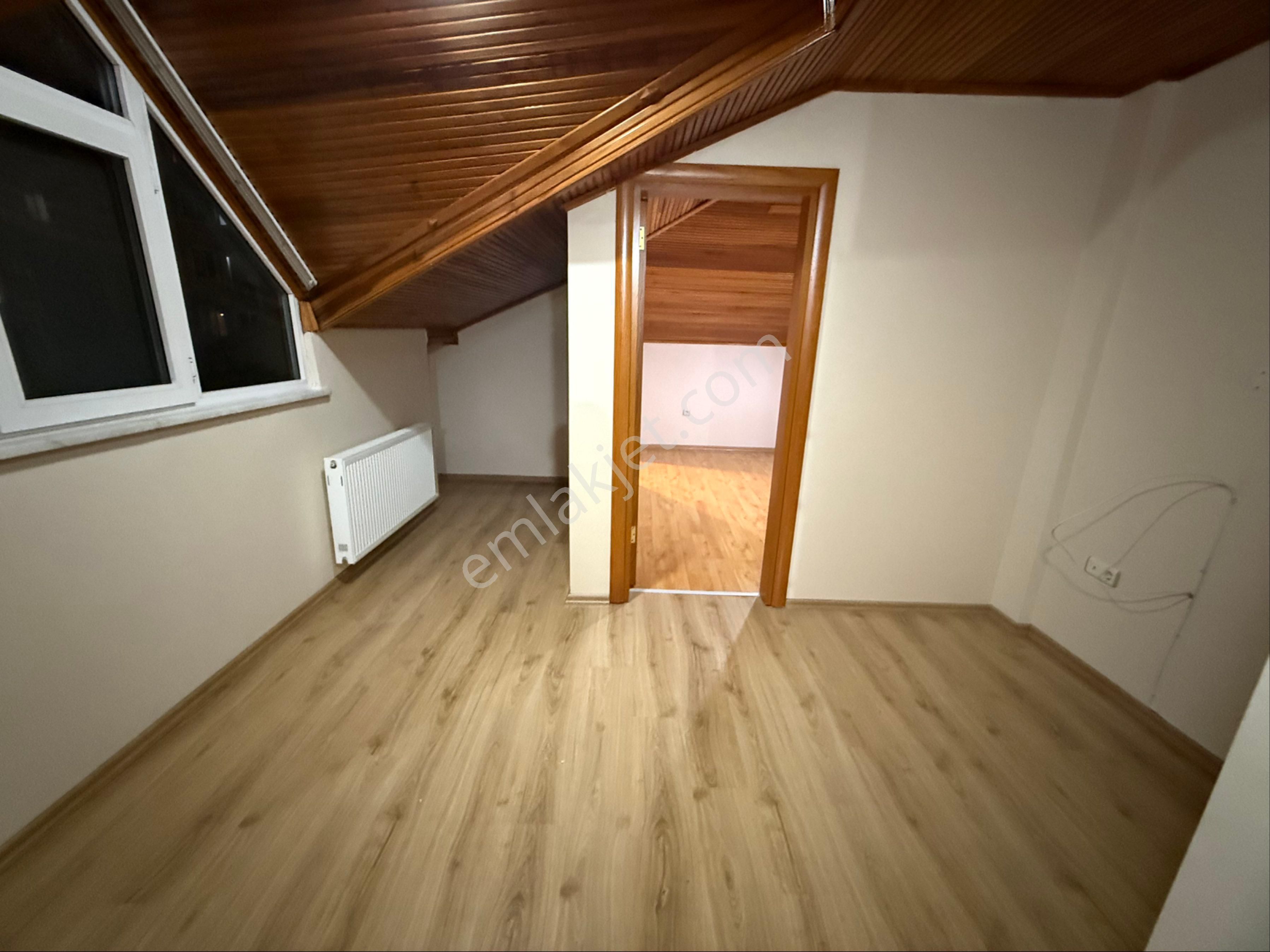 Remax Anka'dan Ümraniye Mehmet Akif Mah.'de 1+1 Kiralık Daire - Görsel 4