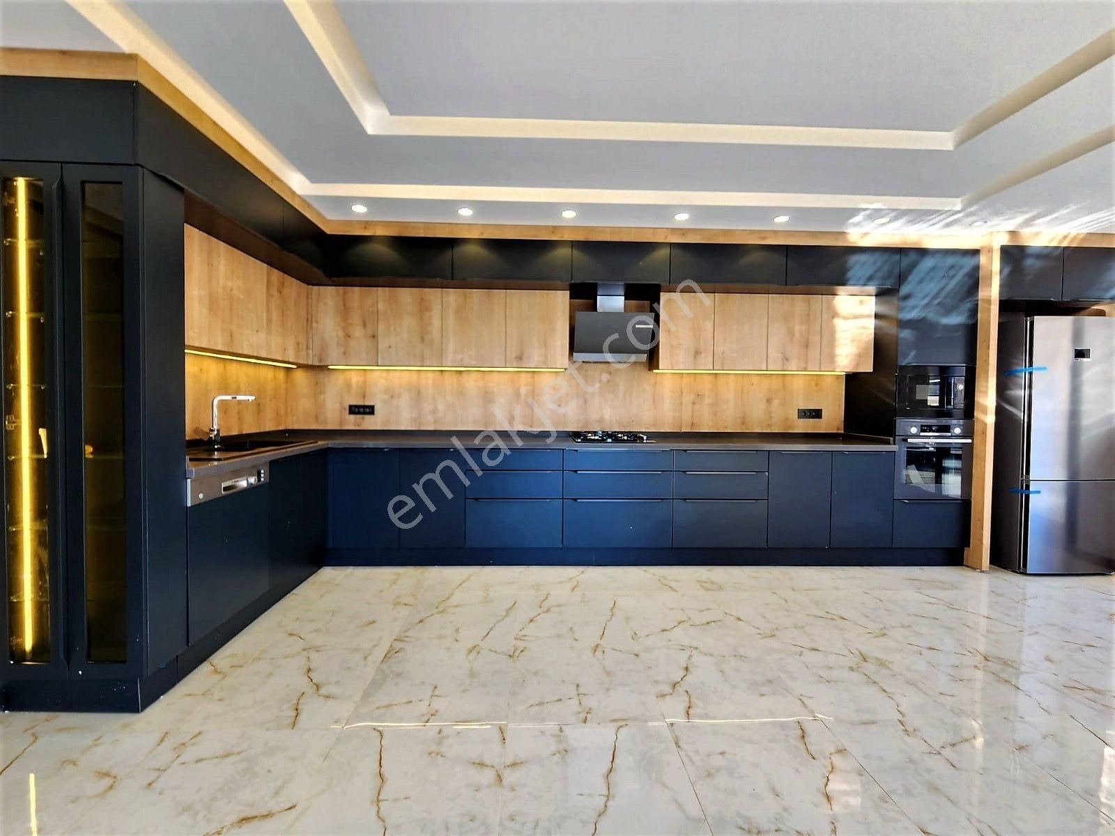 İzmir Seferihisar Camikebir'de Satılık Geniş Bahçeli Ultra Lüks 3+1 Villa - Görsel 25