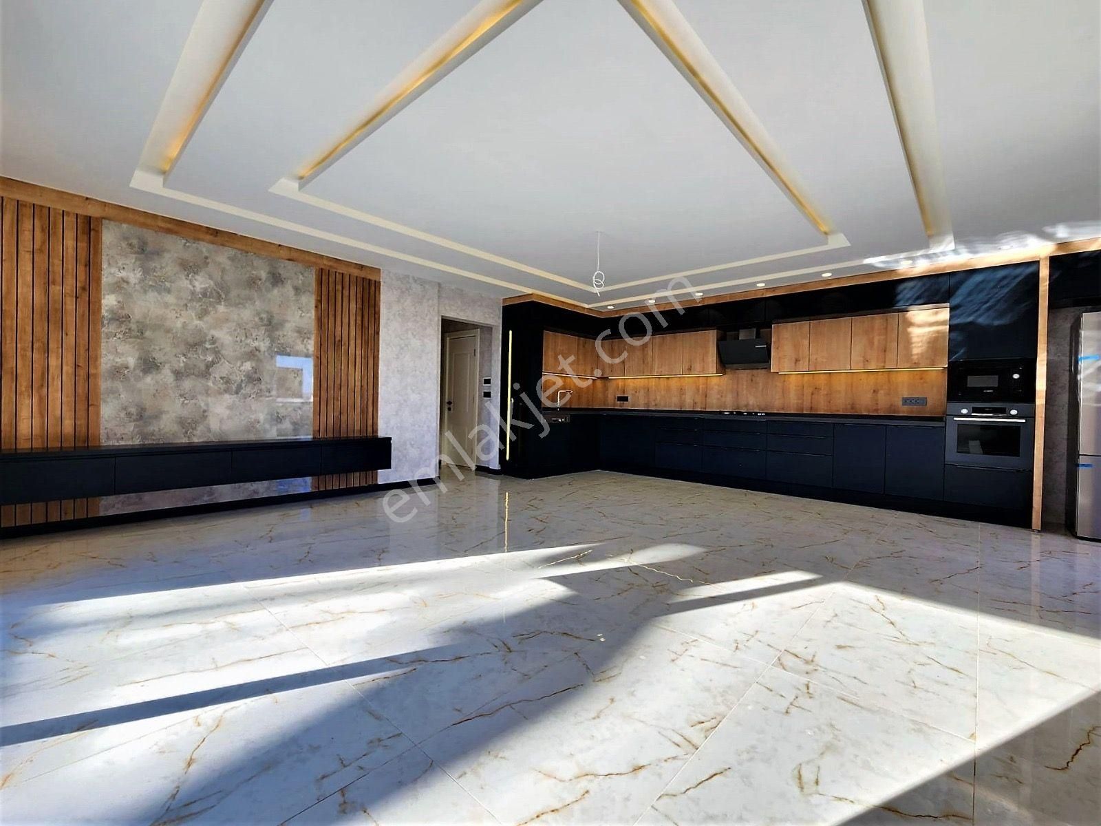 İzmir Seferihisar Camikebir'de Satılık Geniş Bahçeli Ultra Lüks 3+1 Villa - Görsel 22