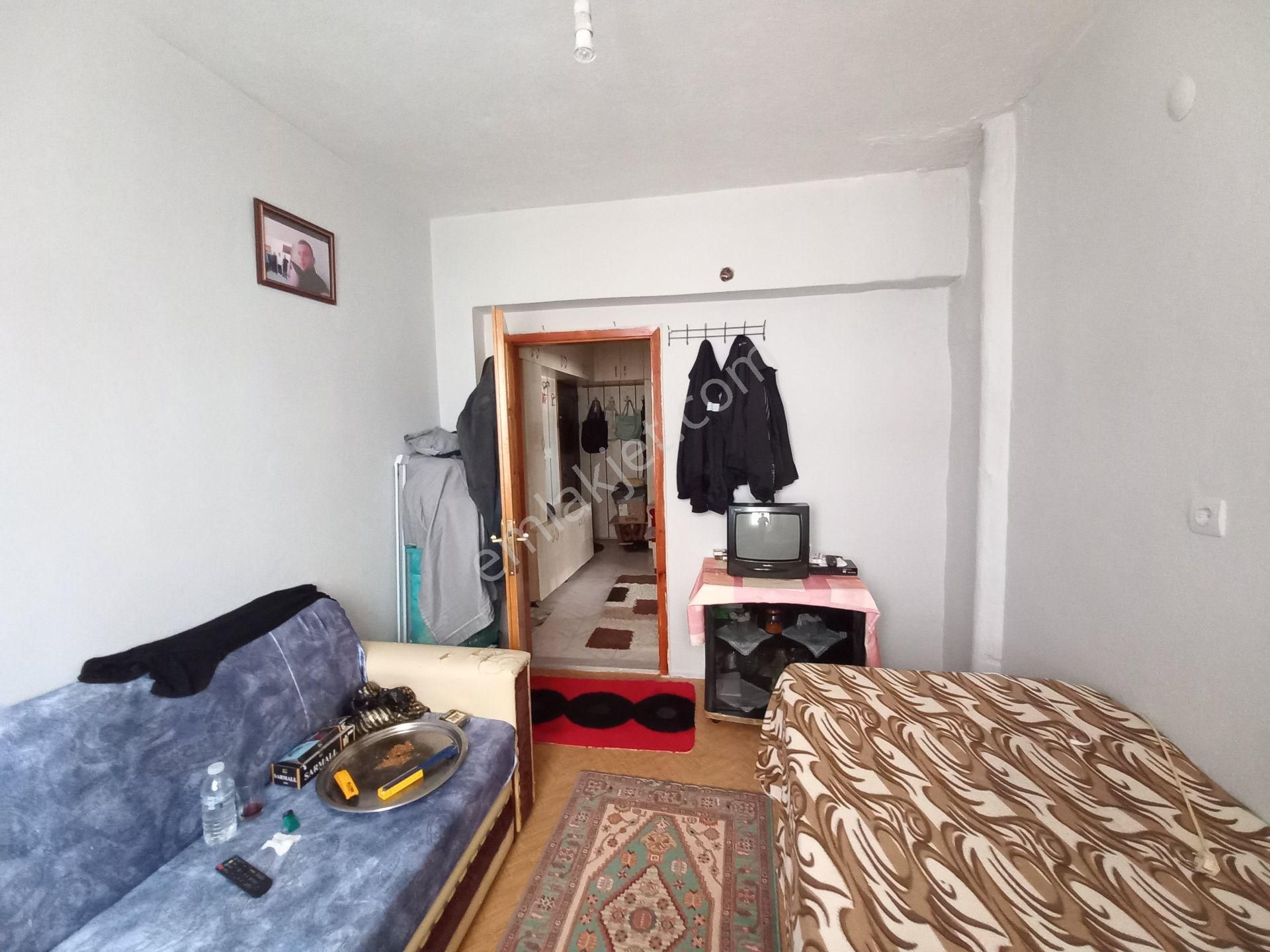 Pursaklar Mehmet Zengin Emlak'tan 1.kot 3+1 Uygun Fiyata Yapılı Masrafsız Daire - Görsel 6