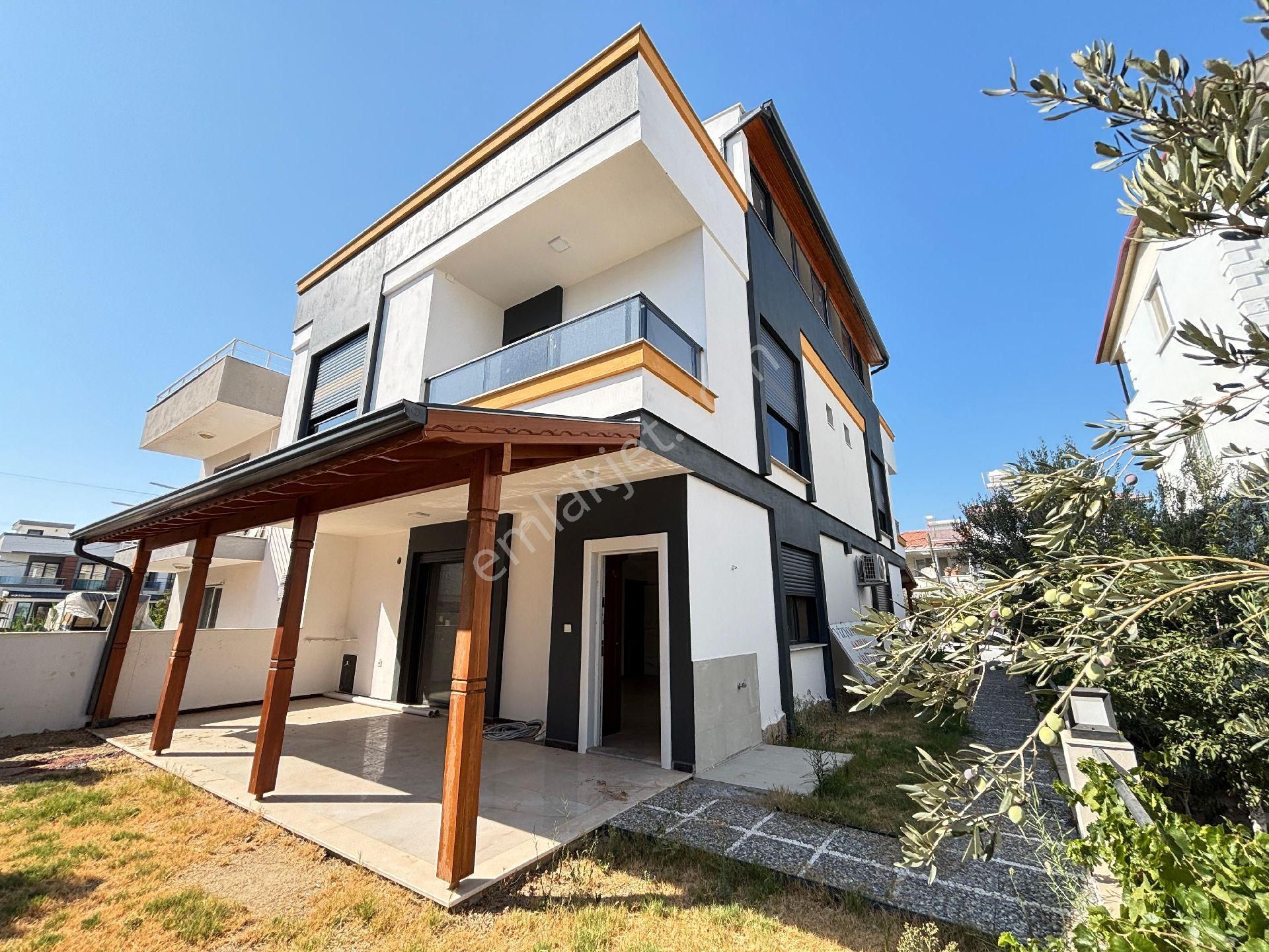 Seferihisar Doğanbey'in Merkezinde Geniş Yapılı 3+1 Satılık Villa - Görsel 2