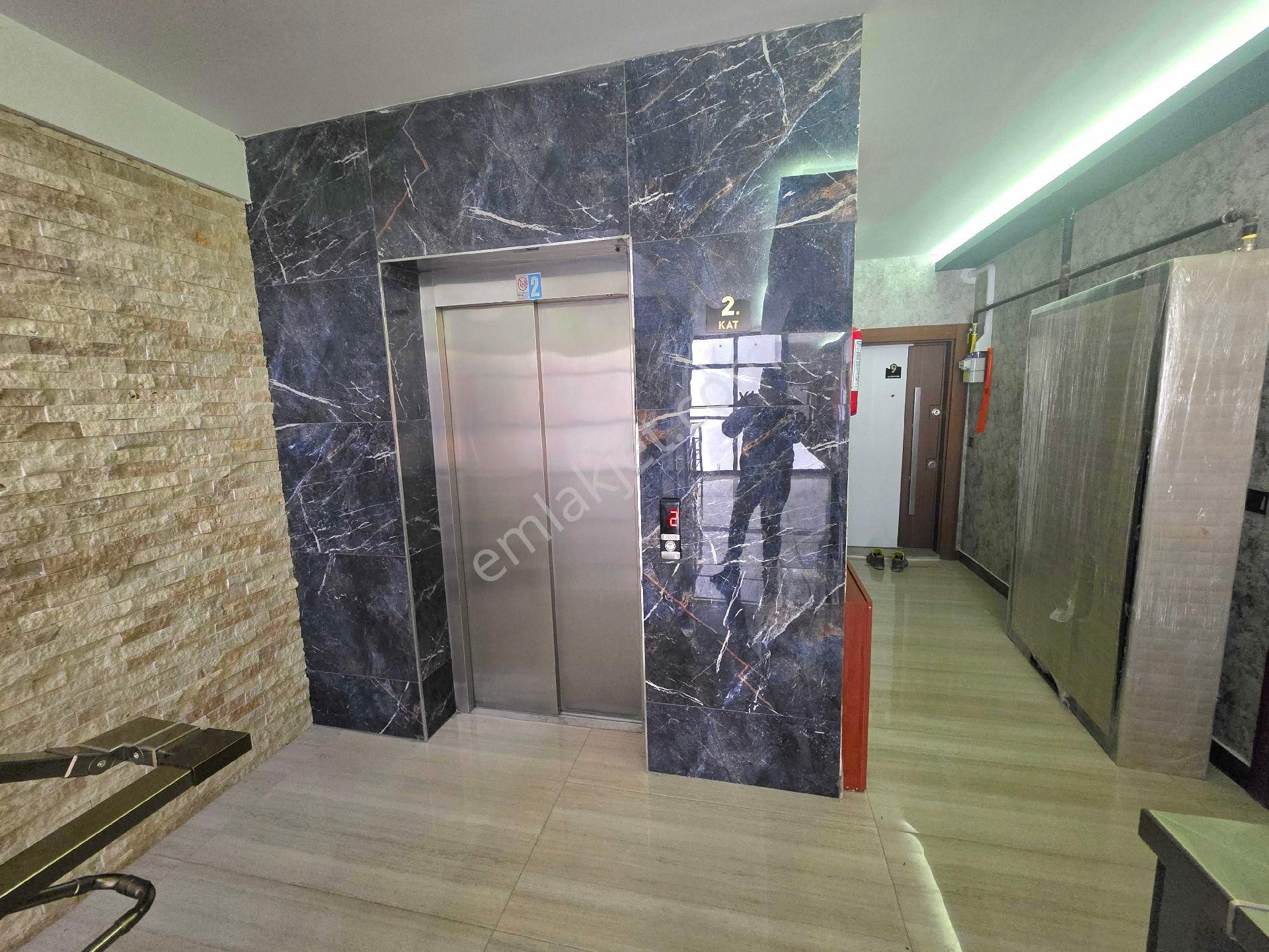 Kuşadası Değirmendere Mah. Satılık 3+1 Kapalı Mutfaklı Daire - Görsel 21