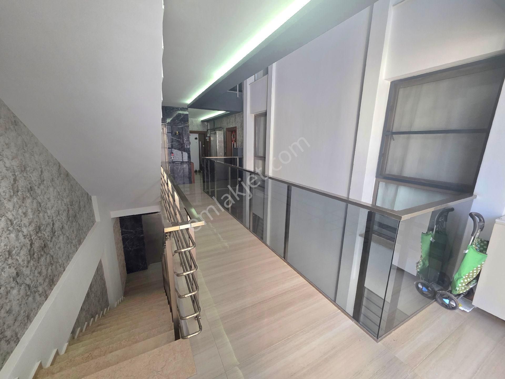 Kuşadası Değirmendere Mah. Satılık 3+1 Kapalı Mutfaklı Daire - Görsel 25