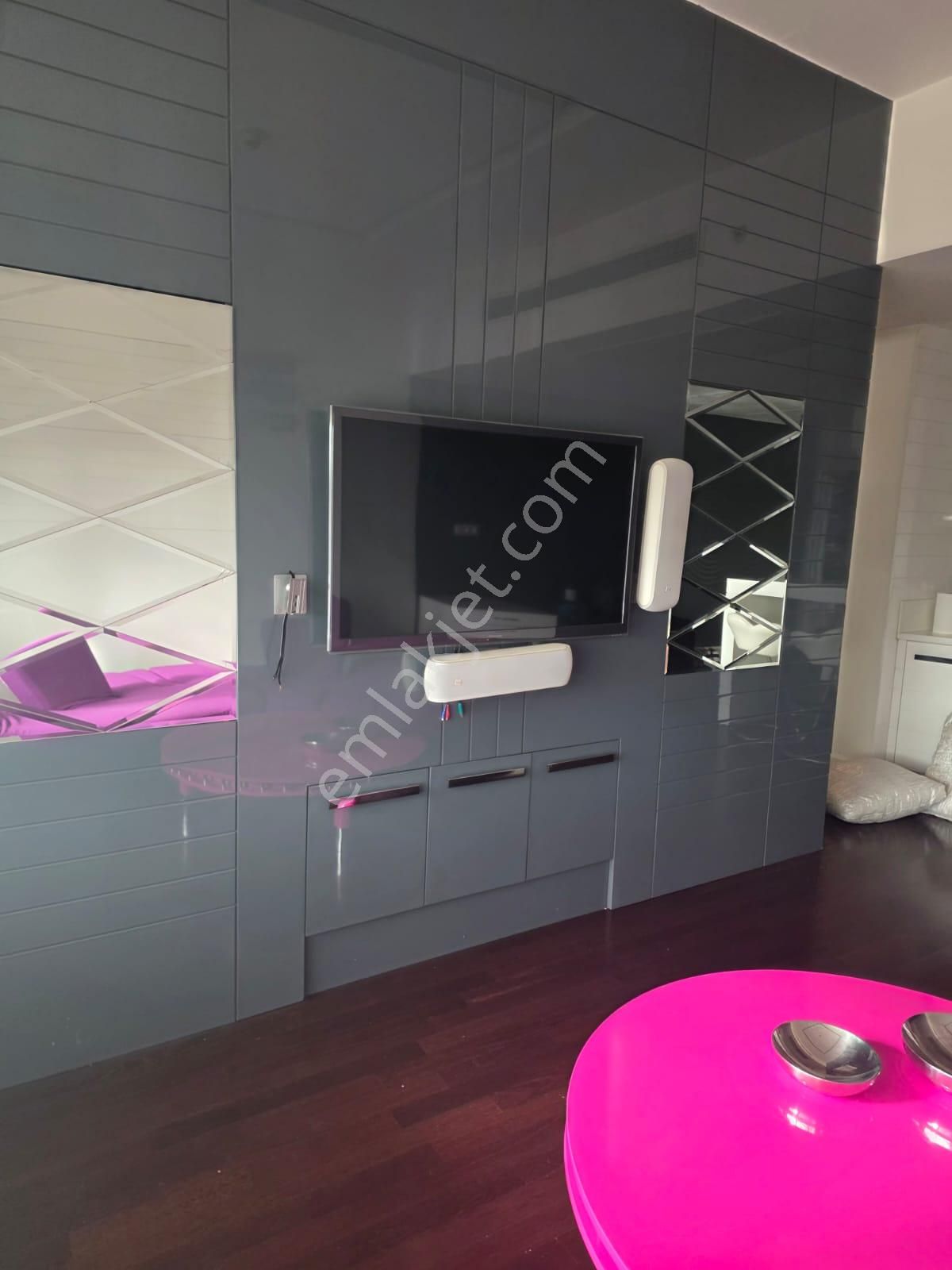 Polat Tower Resıdence Boğaz Manzaralı Eşyalı Kiralık 1+1 - Görsel 15